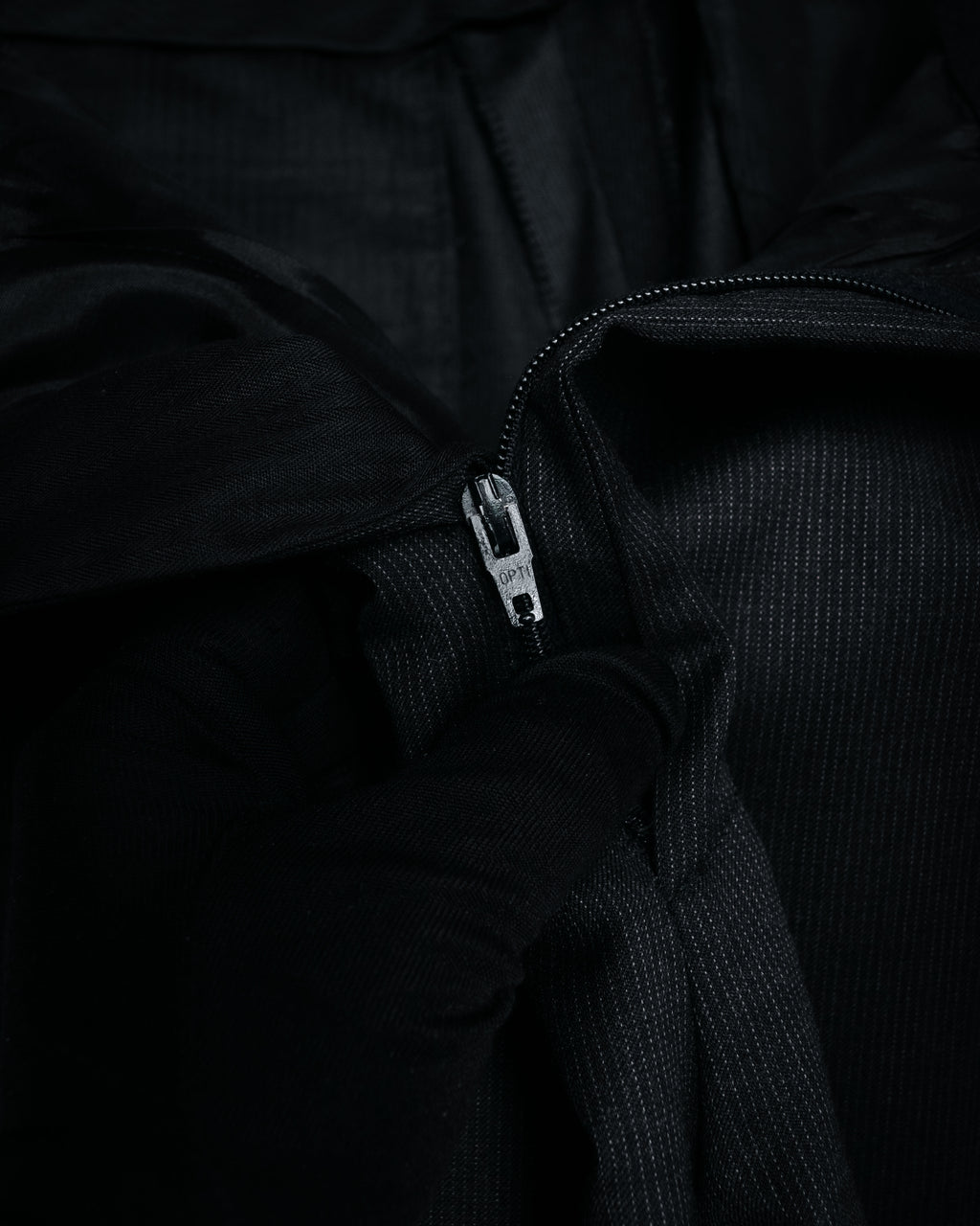 "GIORGIO ARMANI" 90’s draped double breasted suit set-up