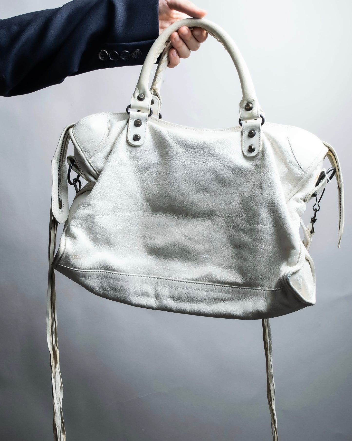 "BALENCIAGA" Ivory color city series hand bag