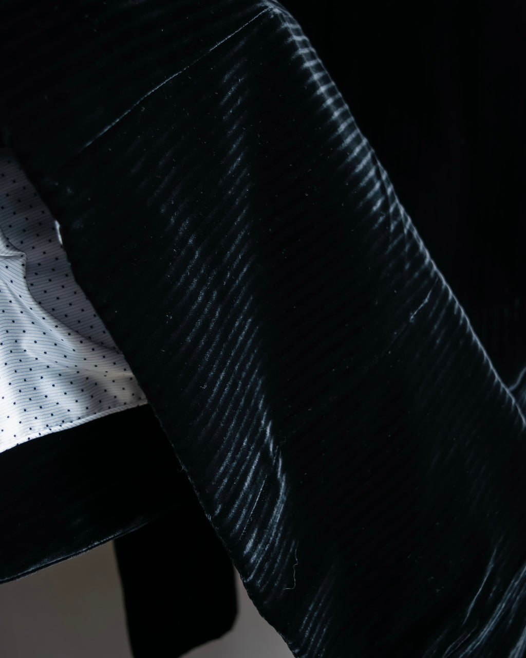 "GIORGIO ARMANI" Beautiful shape velour tailored jacket