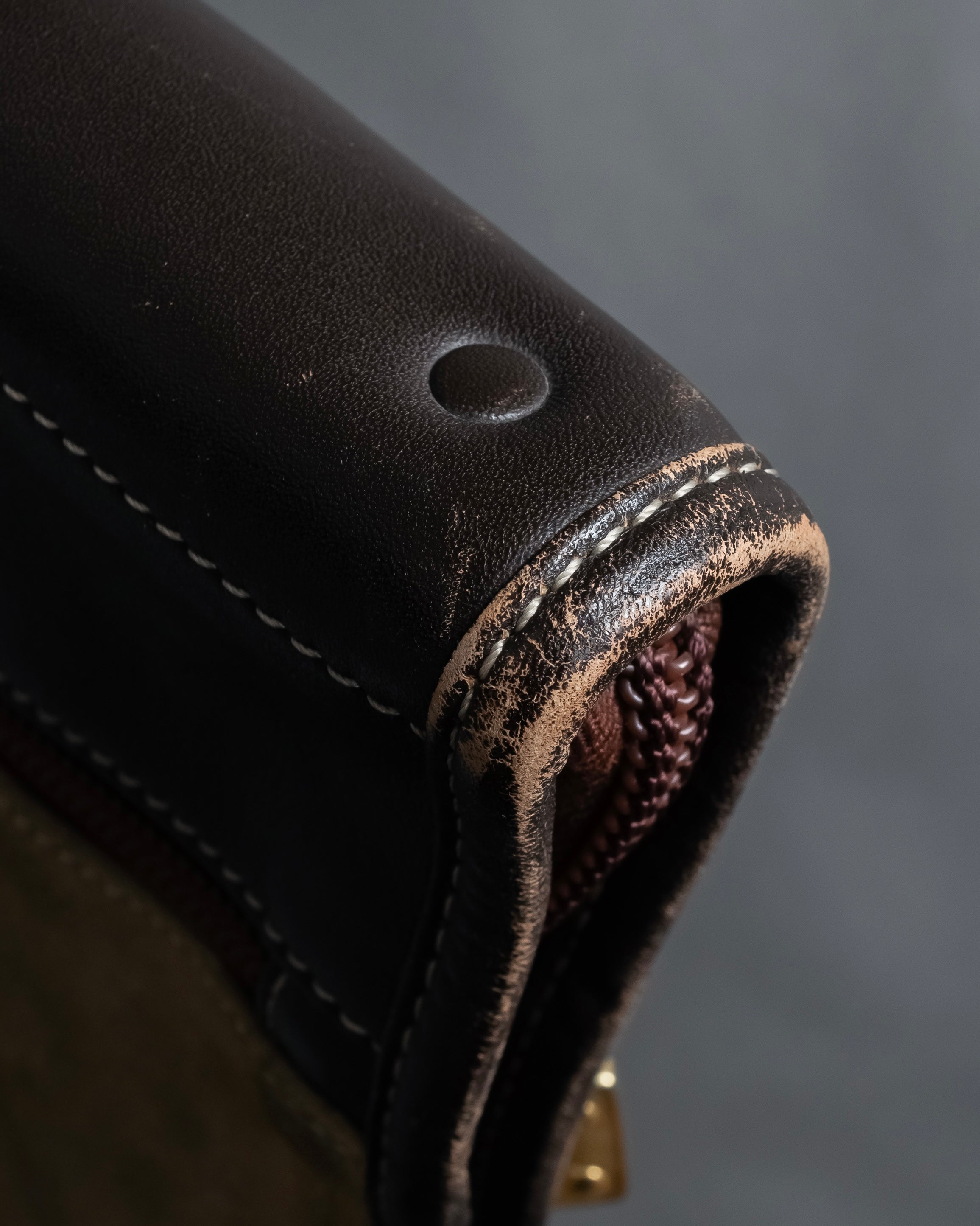 "LOEWE" 80's-90's Logo engraved suede leather combination business bag