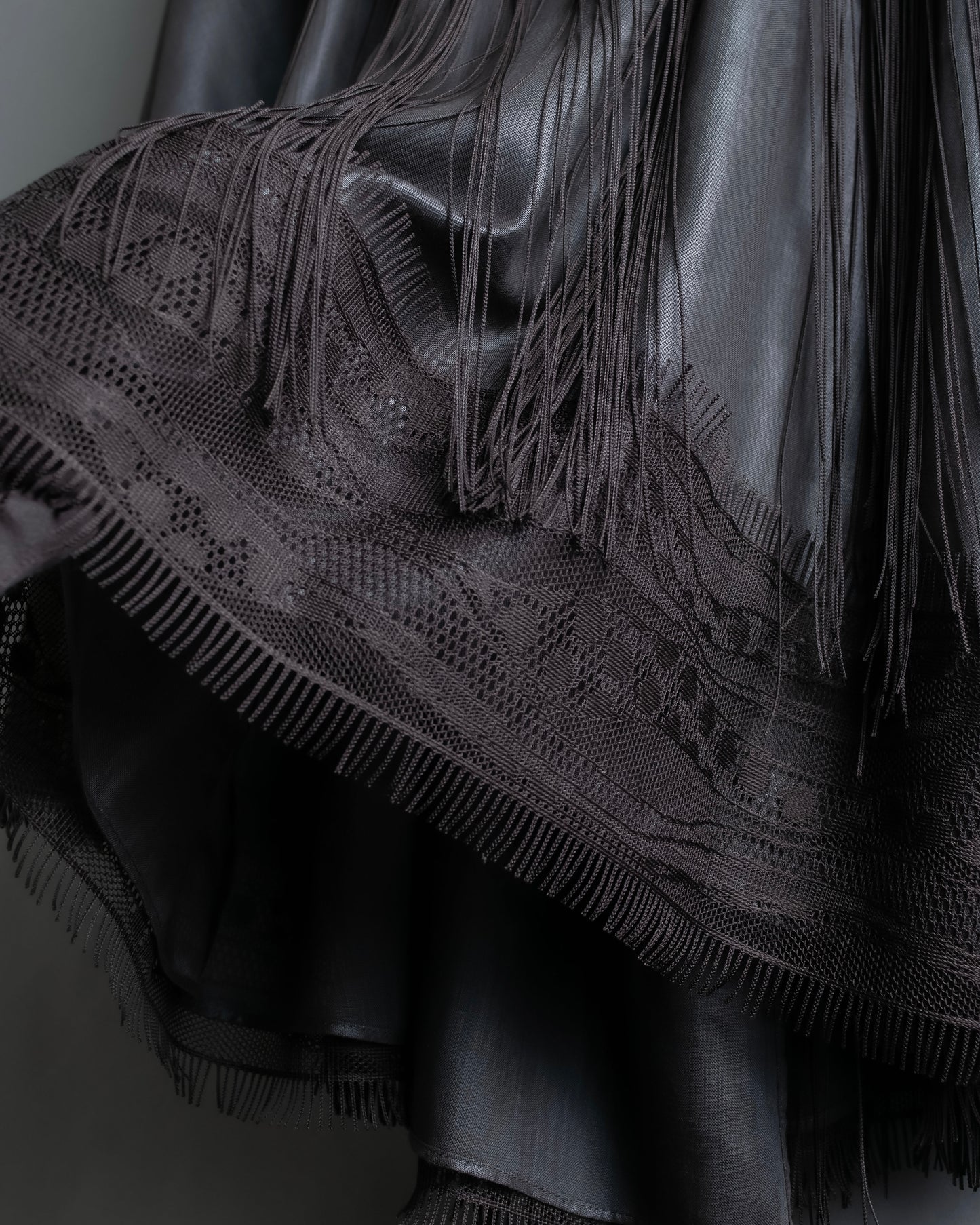 "ISSEY MIYAKE" Fringe design embroidered jacket