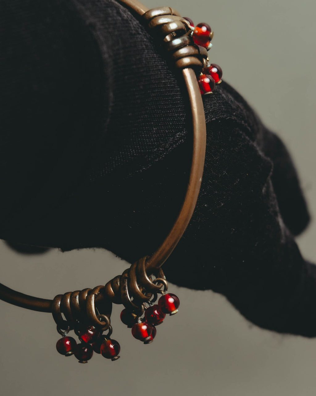 "Jean Paul Gaultier" 90's-00's Sculptural red bead bangle