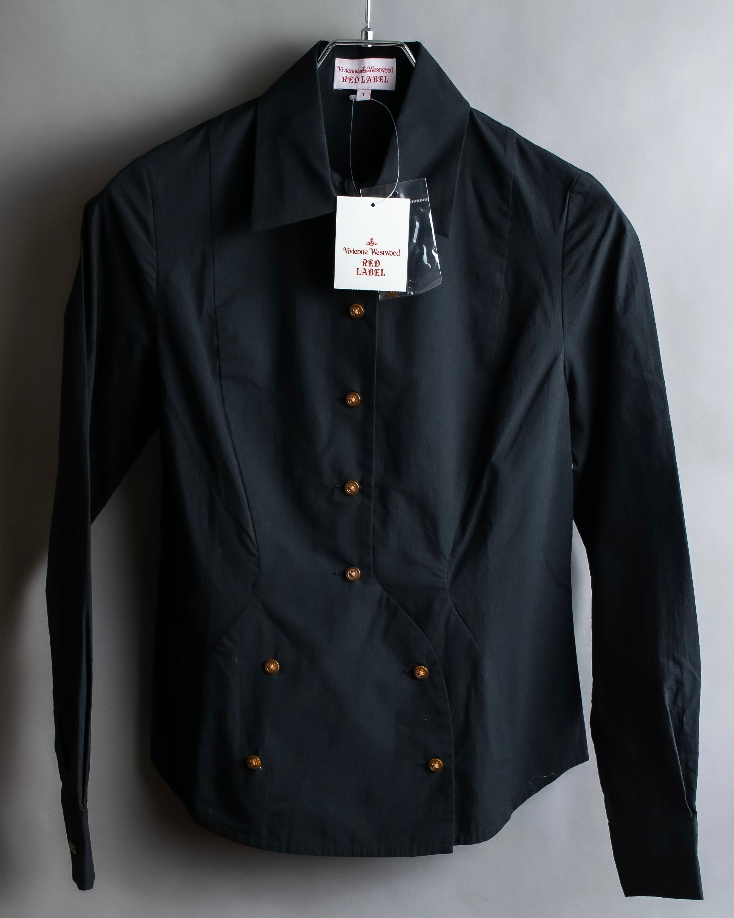 "Vivienne Westwood RED LABEL"
Front button cutting design shirt