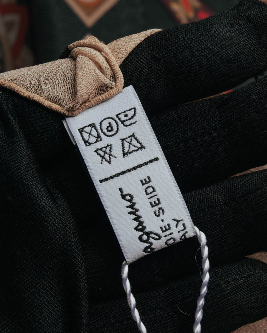 "Salvatore Ferragamo" 2010's Geometric tribal print silk scarf