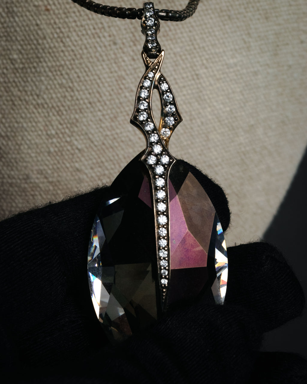 “Stephen Webster” 2000-2010 Crystal haze pendant necklace
