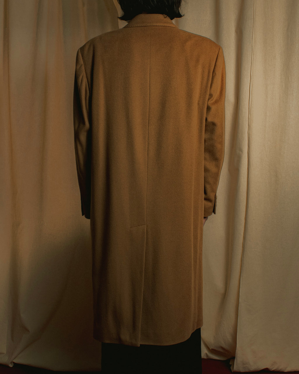 "BARBERINI" Classically tailored 100% cashmere chester coat