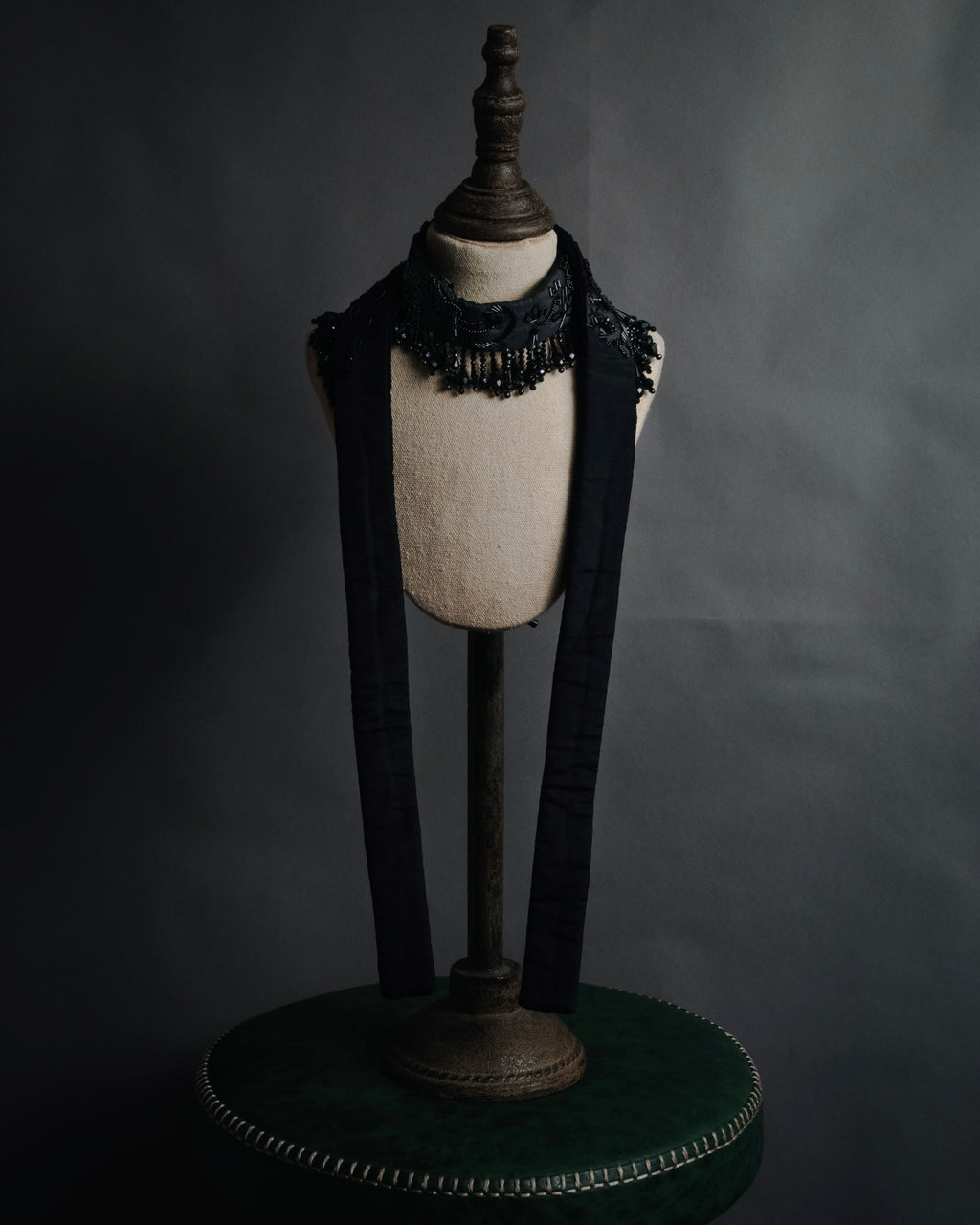 –SPECIAL– "DRIES VAN NOTEN"
2008-2014 Beaded fringe tie choker collar