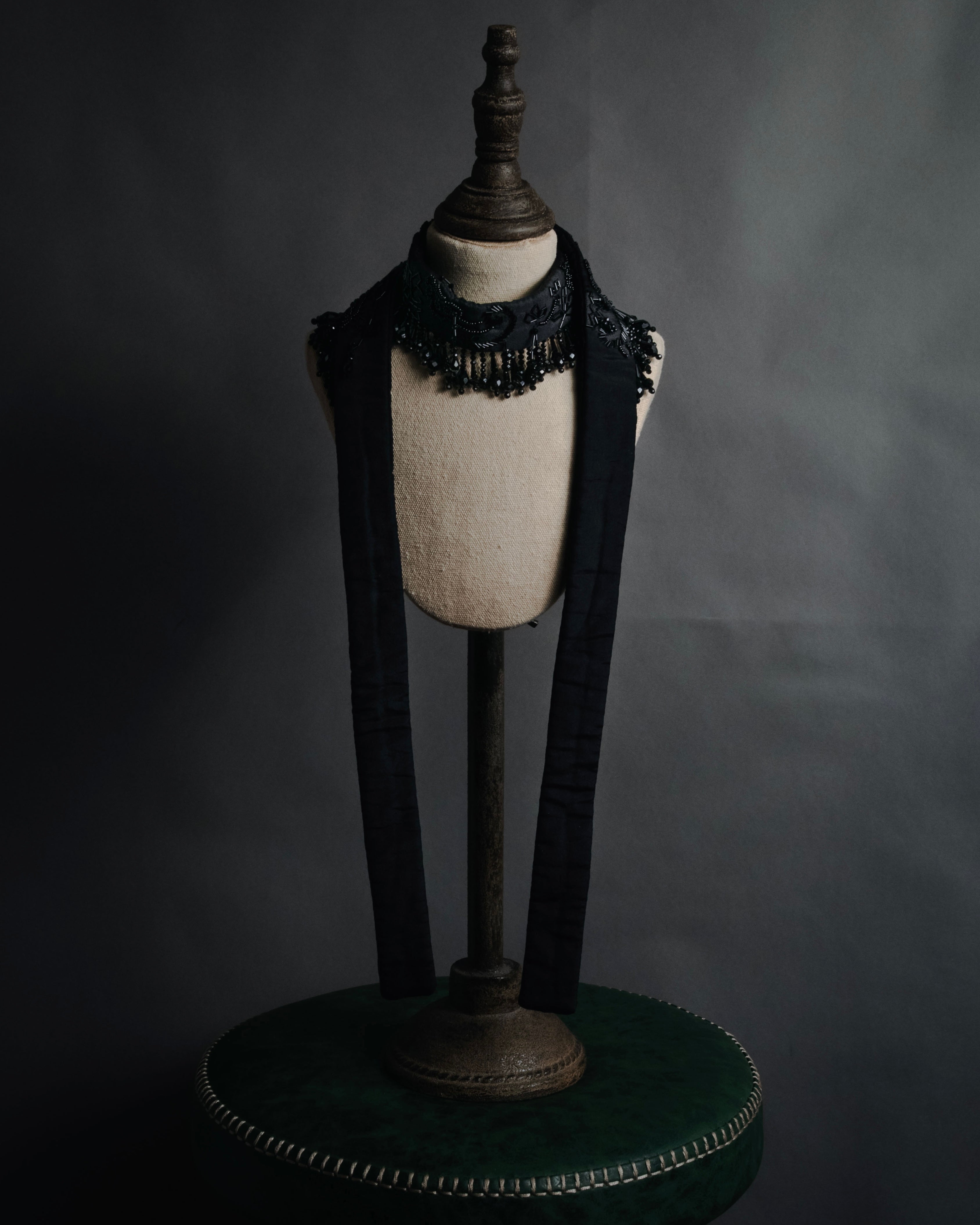 –SPECIAL– "DRIES VAN NOTEN"
2008-2014 Beaded fringe tie choker collar