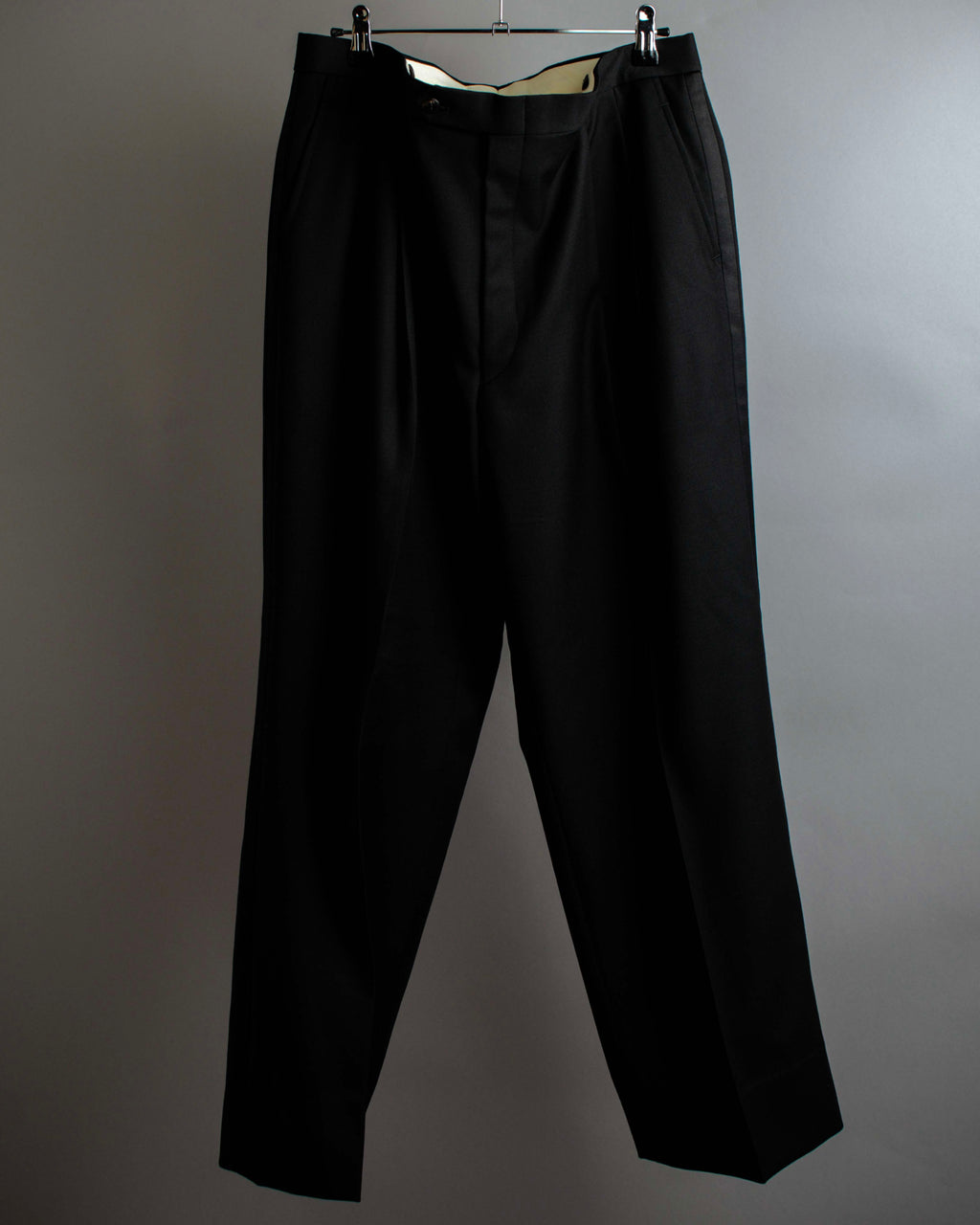 "CHRISTIAN DIOR MONSIEUR" Classical tailored Zegna base satin tuxedo set up