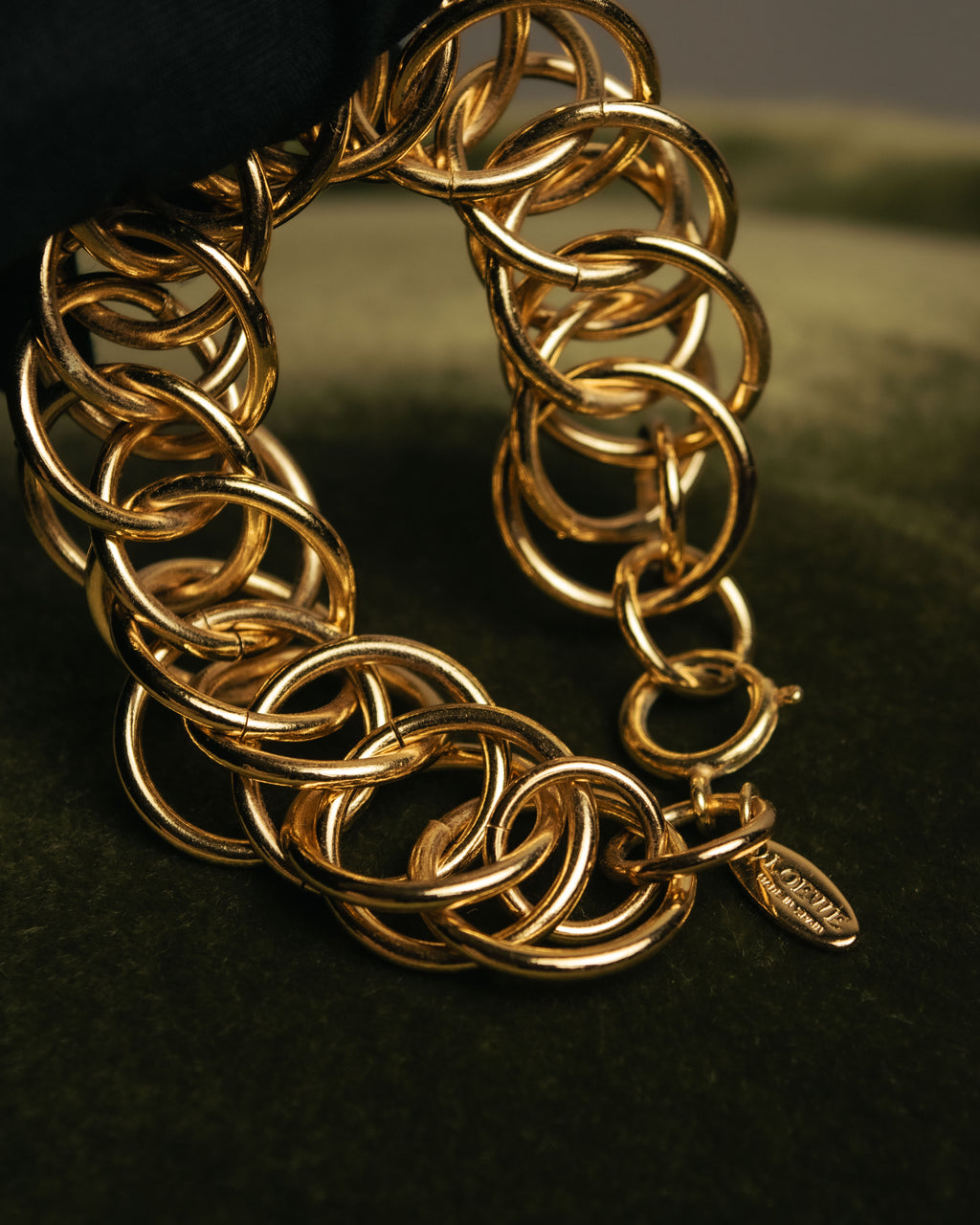 “LOEWE” 90’s-00’s gold ring chain bracelet