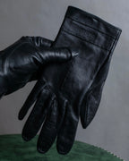 "Marie Claire" Carefully stitched logo engraved leather gloves