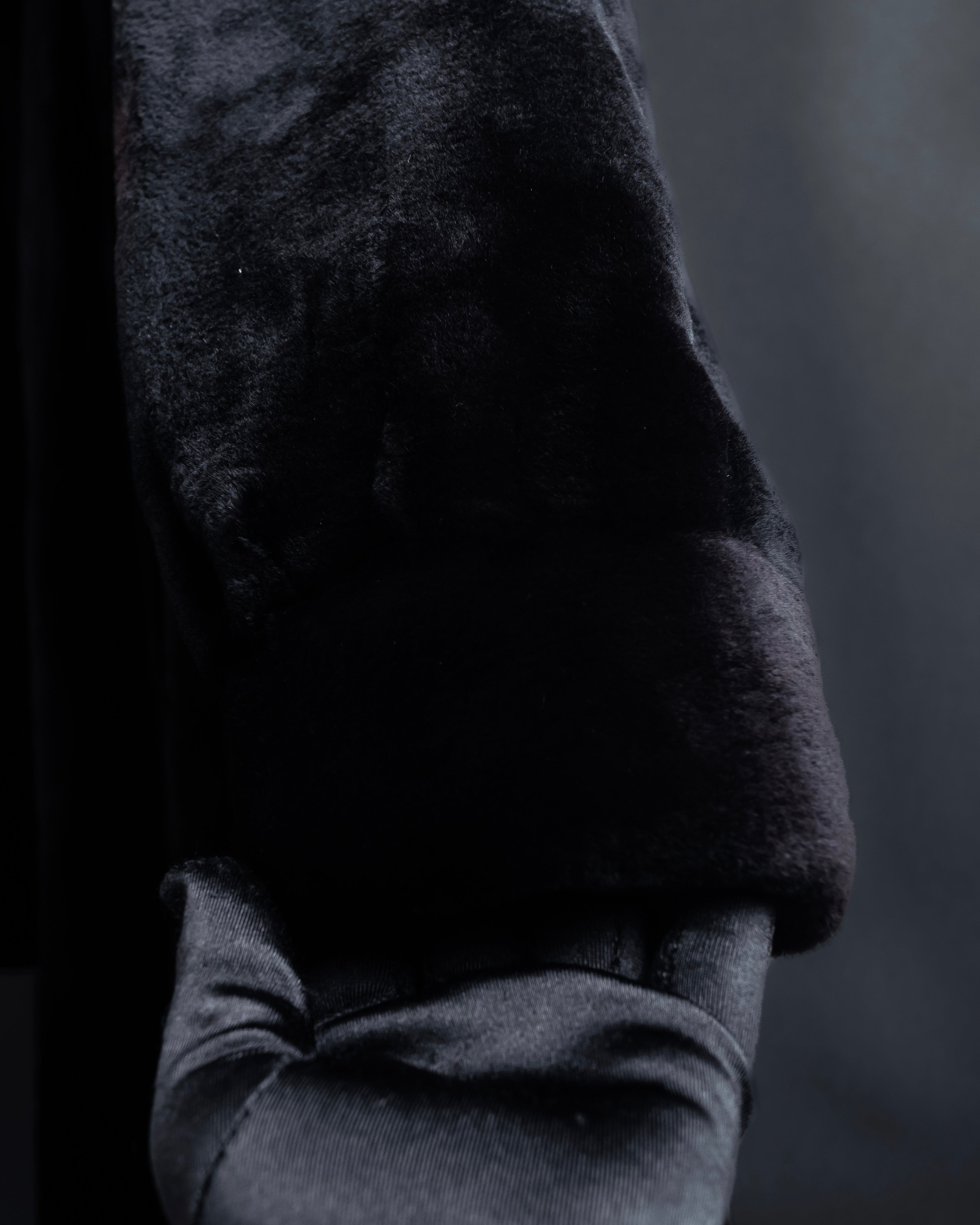 -SPECIAL- “VALENTINO” 1988–1992 SAGA Mink Shawl Collar Coat