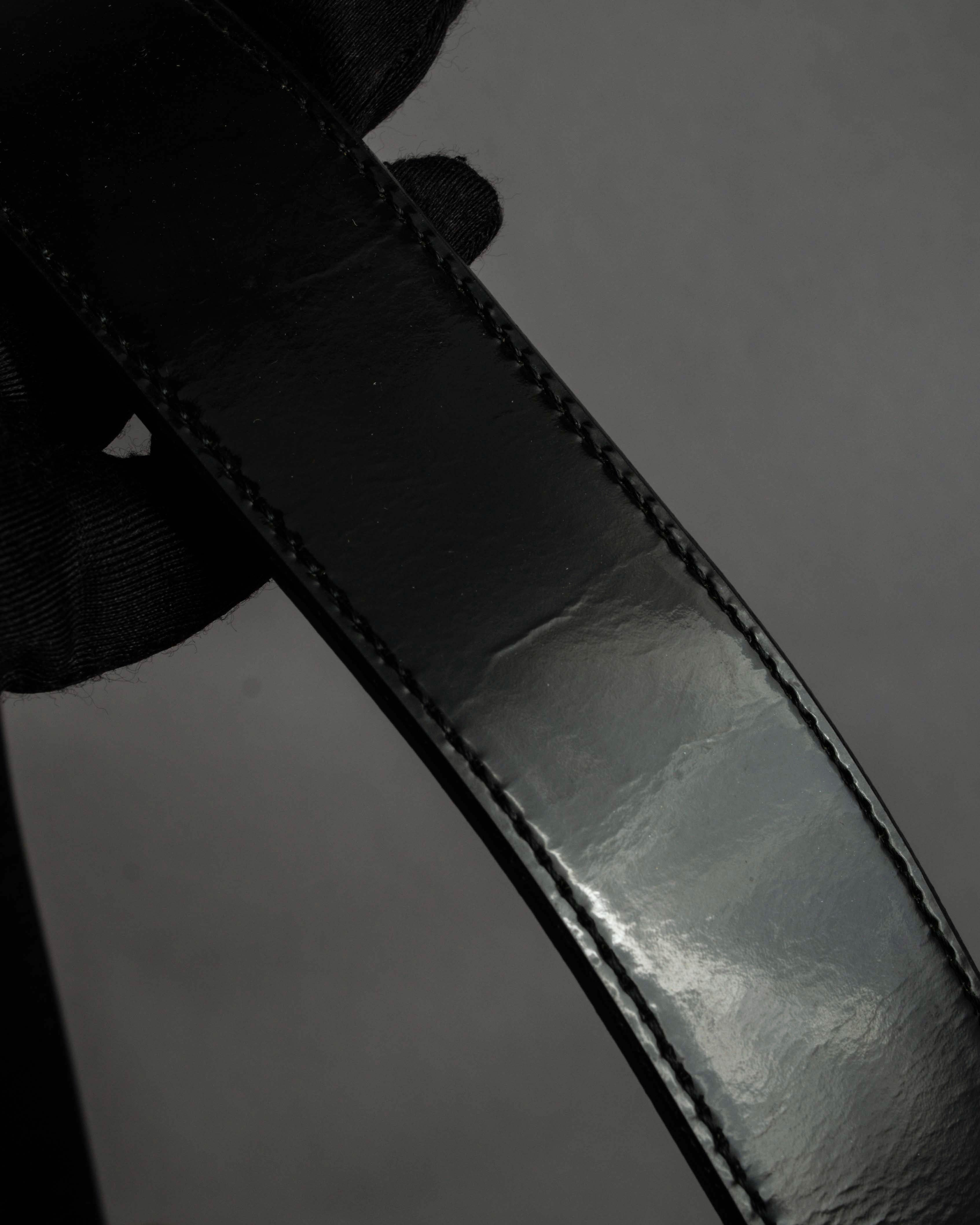 "BURBERRY" Combination leather design check pattern one-shoulder bag