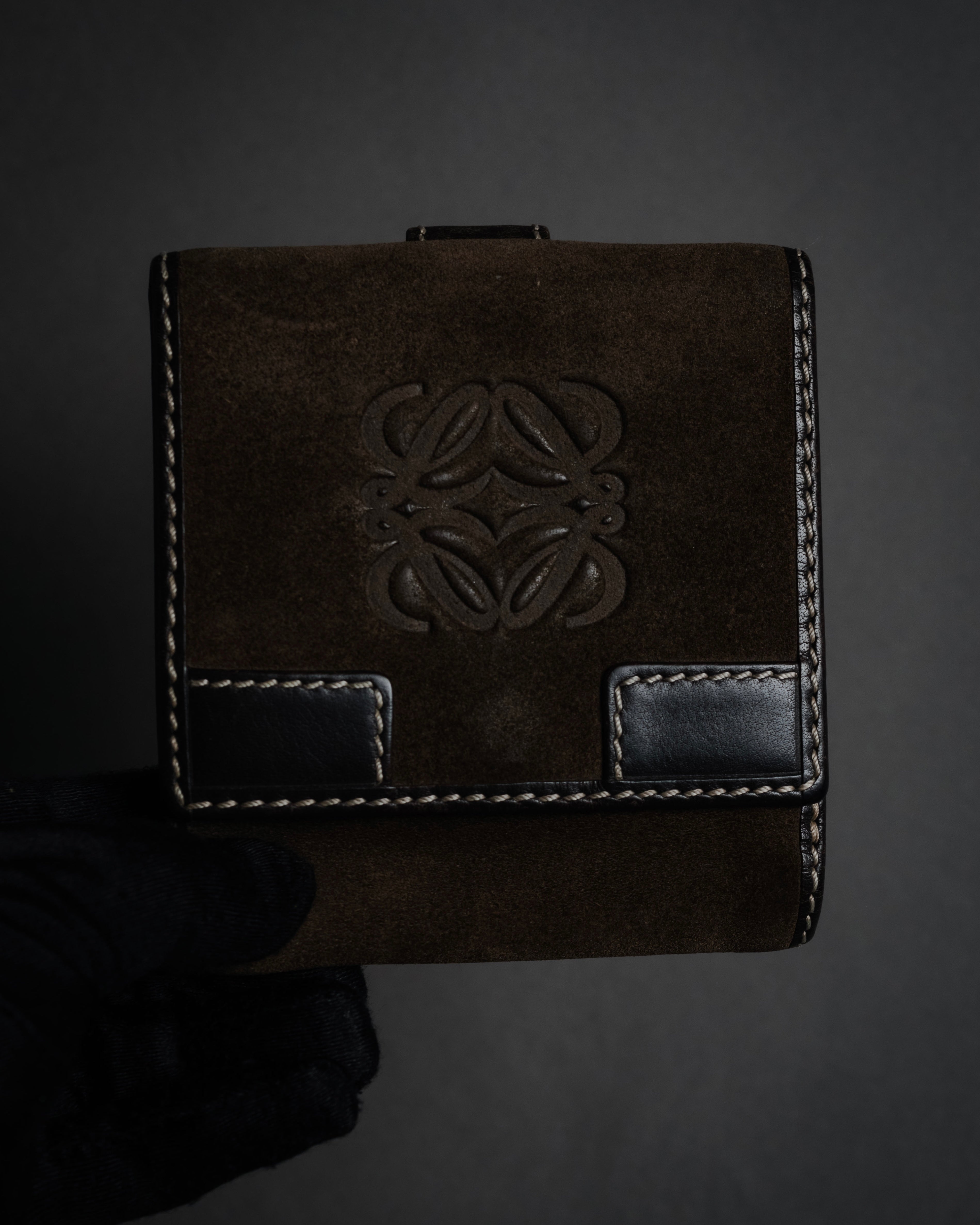 "LOEWE" 90’s-00’s suede anagram compact wallet