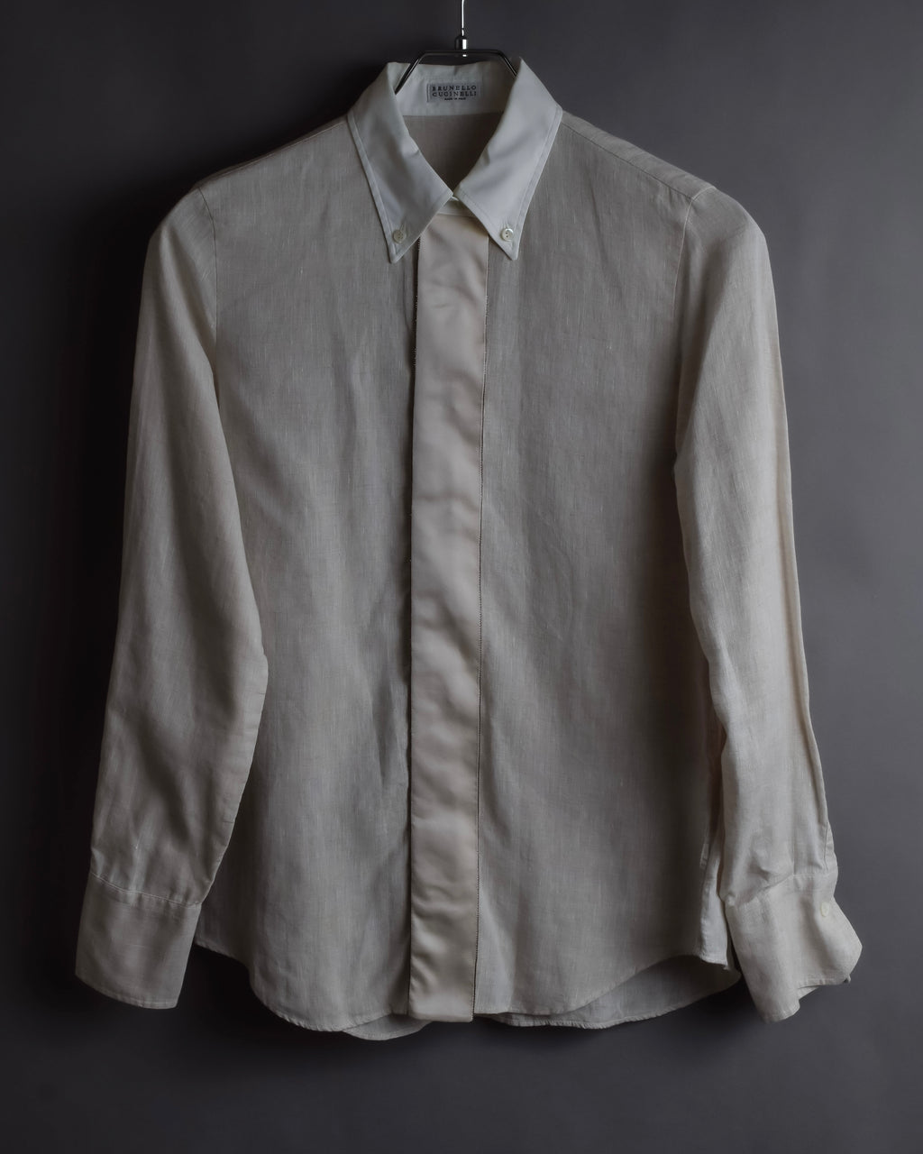 "BRUNELLO CUCINELLI" Contrast collar hidden placket linen shirt