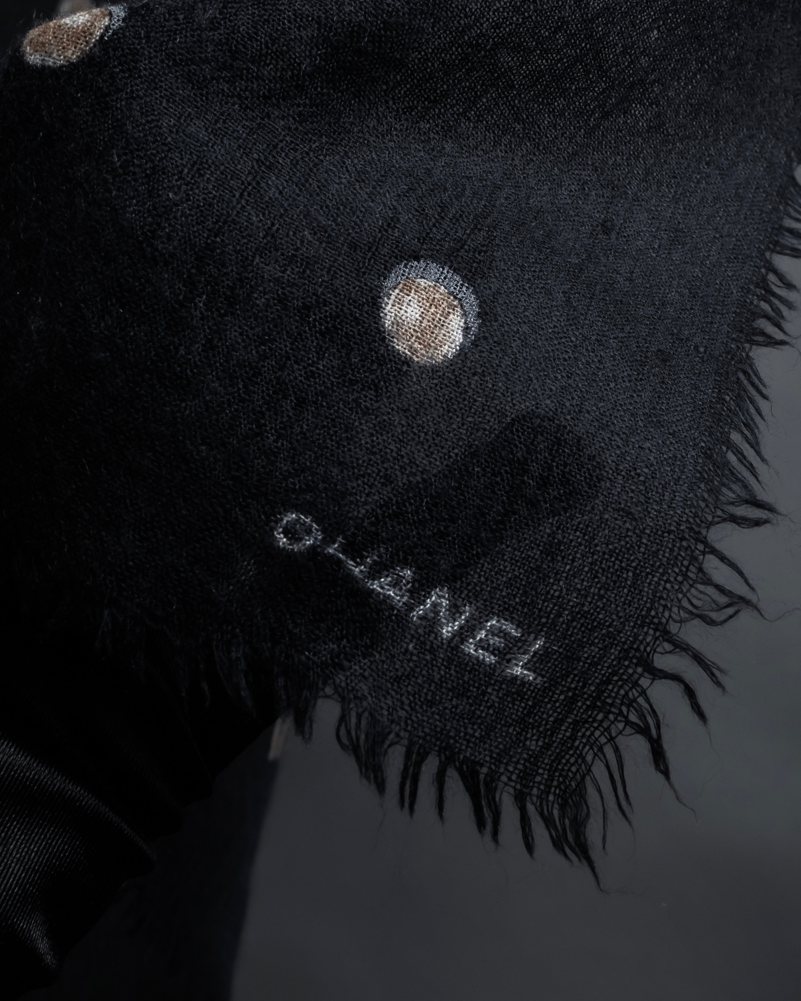 "CHANEL" Pearl fringe design gauze scarf
