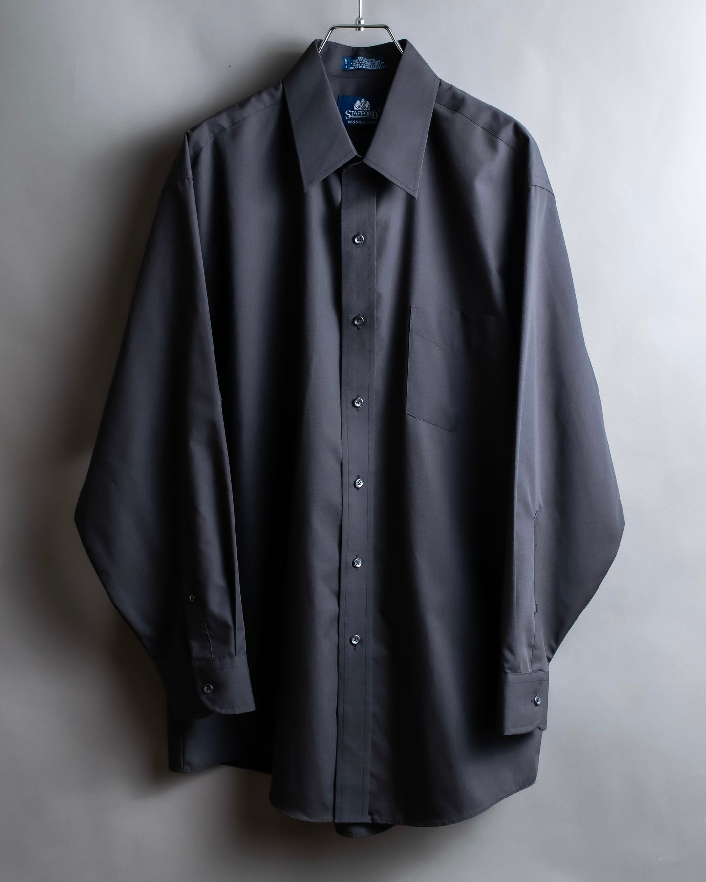 "STAFFORD" Beautiful glossy regular collar shirt