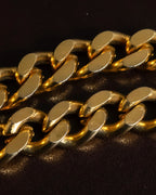 "Christian Dior" CD turn lock design chain shoulder bag