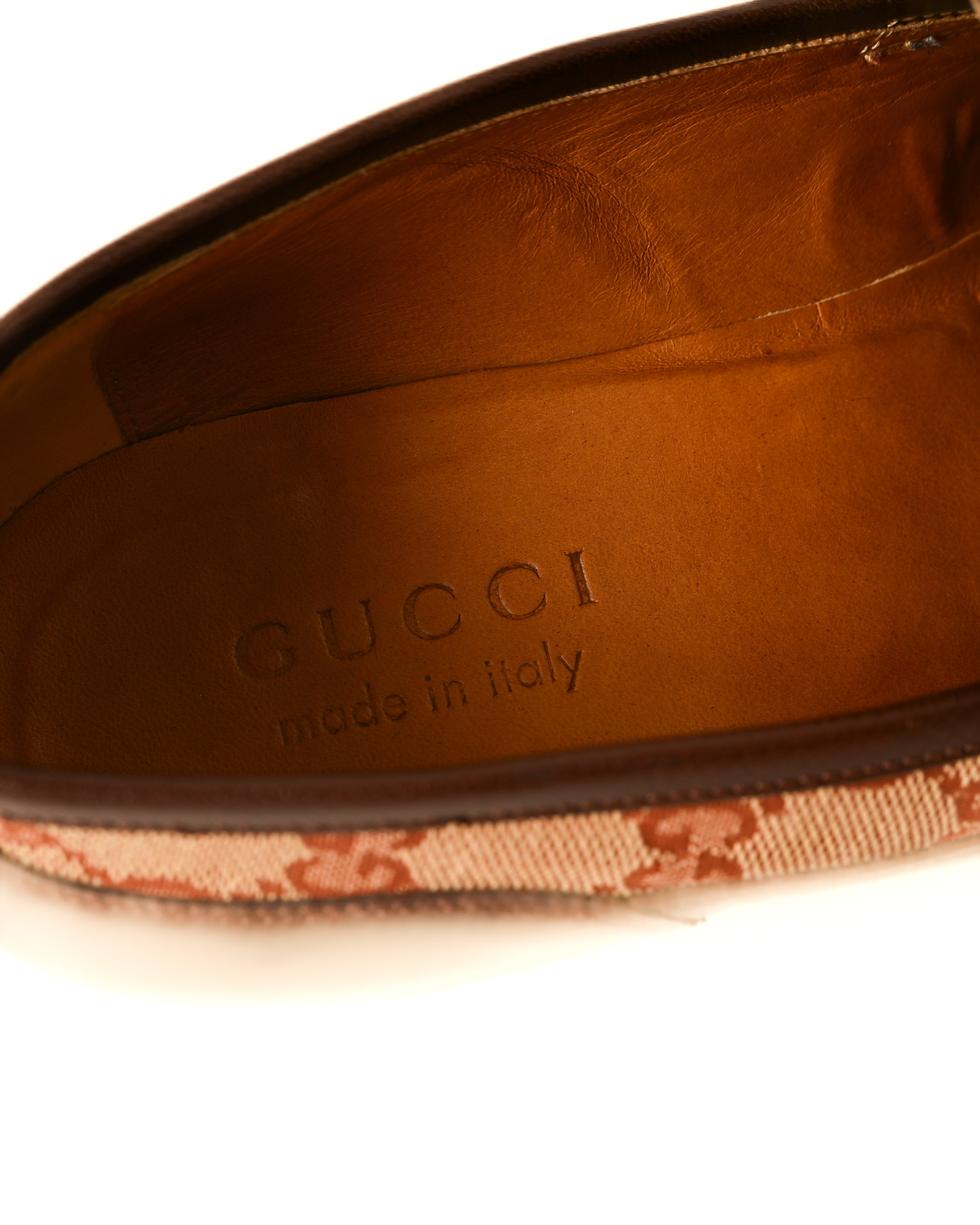 GUCCI/ GG Canvas Heal Loafer