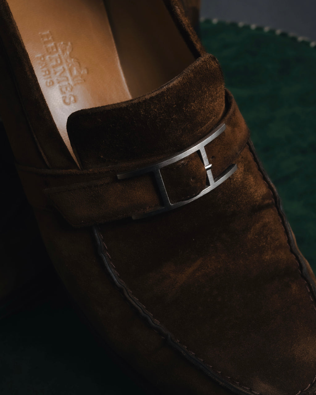 "HERMES" 00’s suede h buckle heeled loafers