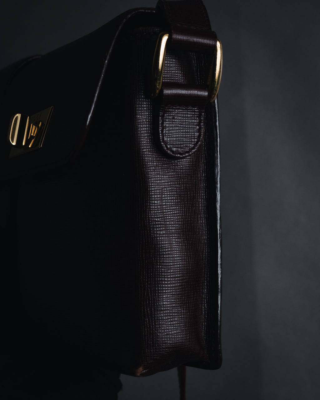 "GUCCI" 90’s Double-pocket turn-lock shoulder bag