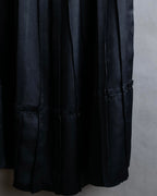 "ISSEY MIYAKE" Ribbon belt design pleats skirt