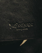 “Yves Saint Laurent” 00’s-10’s Y-Mail patent leather key case