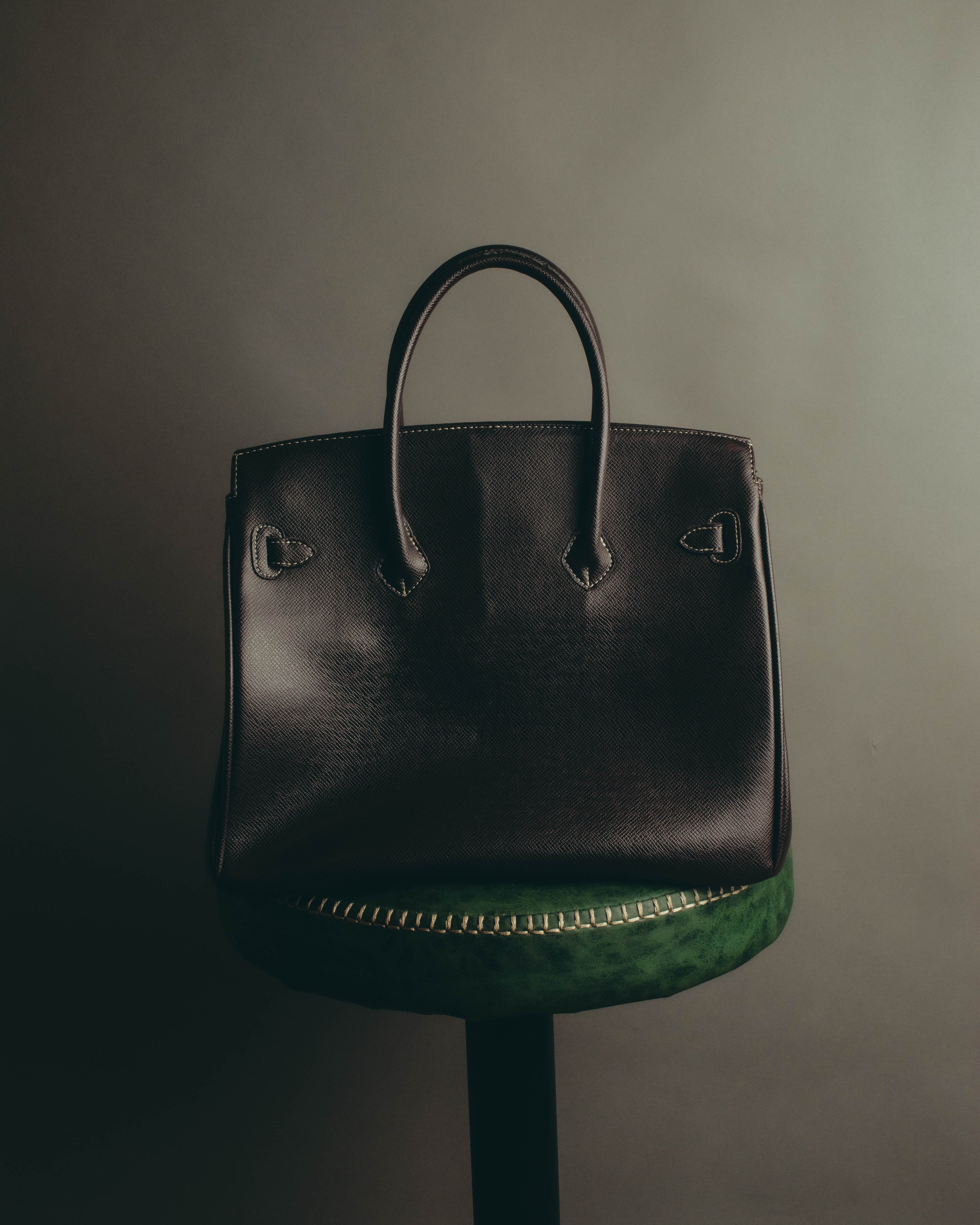 "Yves Saint Laurent" 90's-00's Classic textured leather structured top handle bag