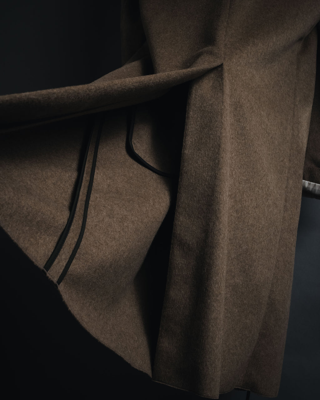 "PRADA" 90’s-00’s embellished fur-collar stretch tech coat