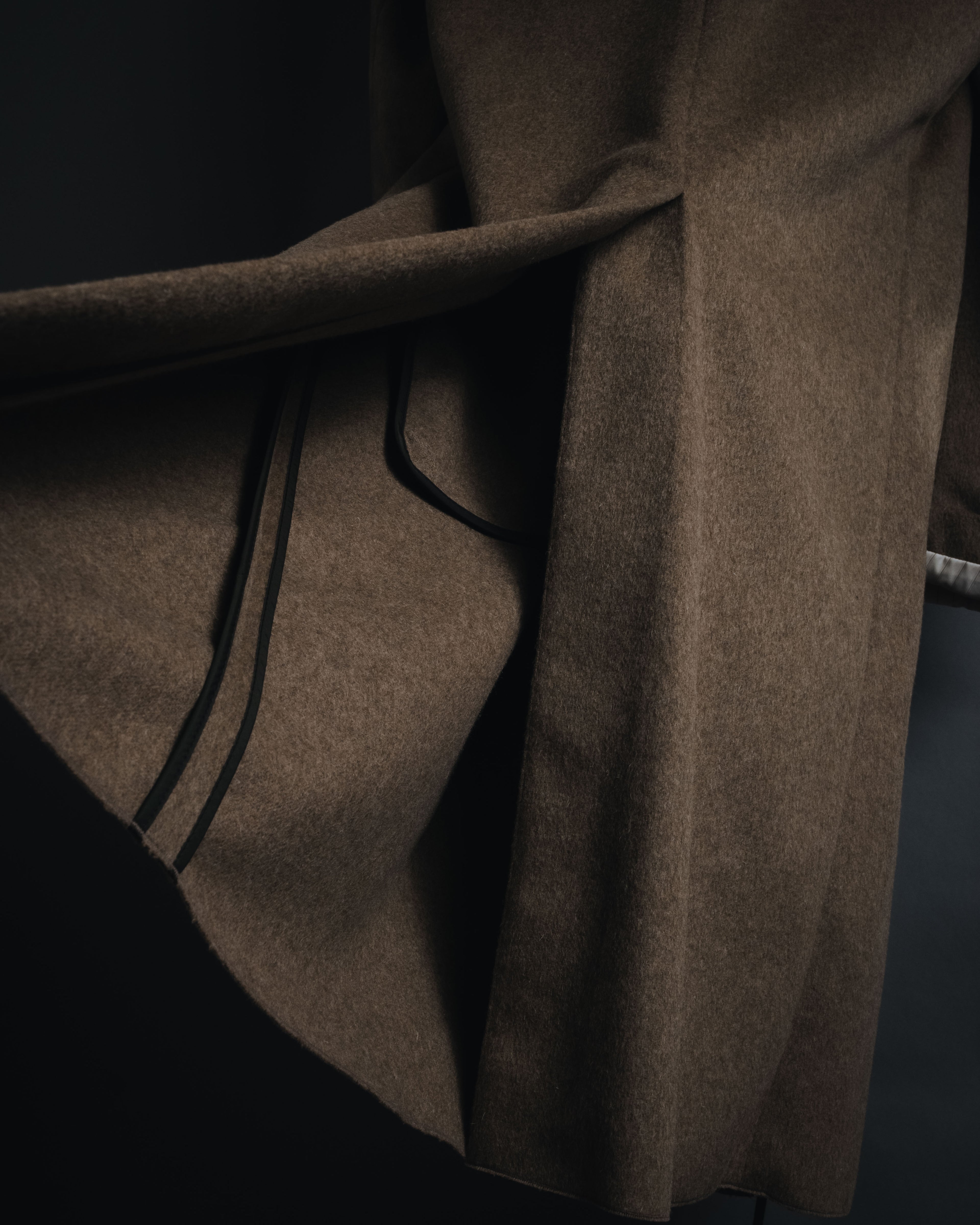 "PRADA" 90’s-00’s embellished fur-collar stretch tech coat