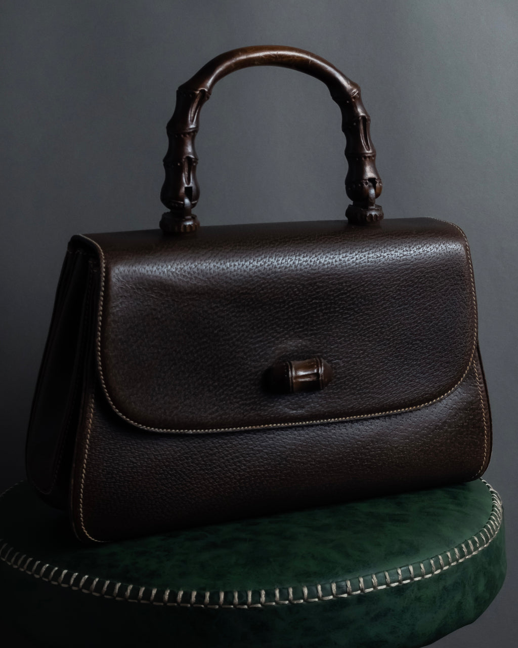 -SPECIAL- "GUCCI"  1980-1986's Inherited model grained leather bamboo bag