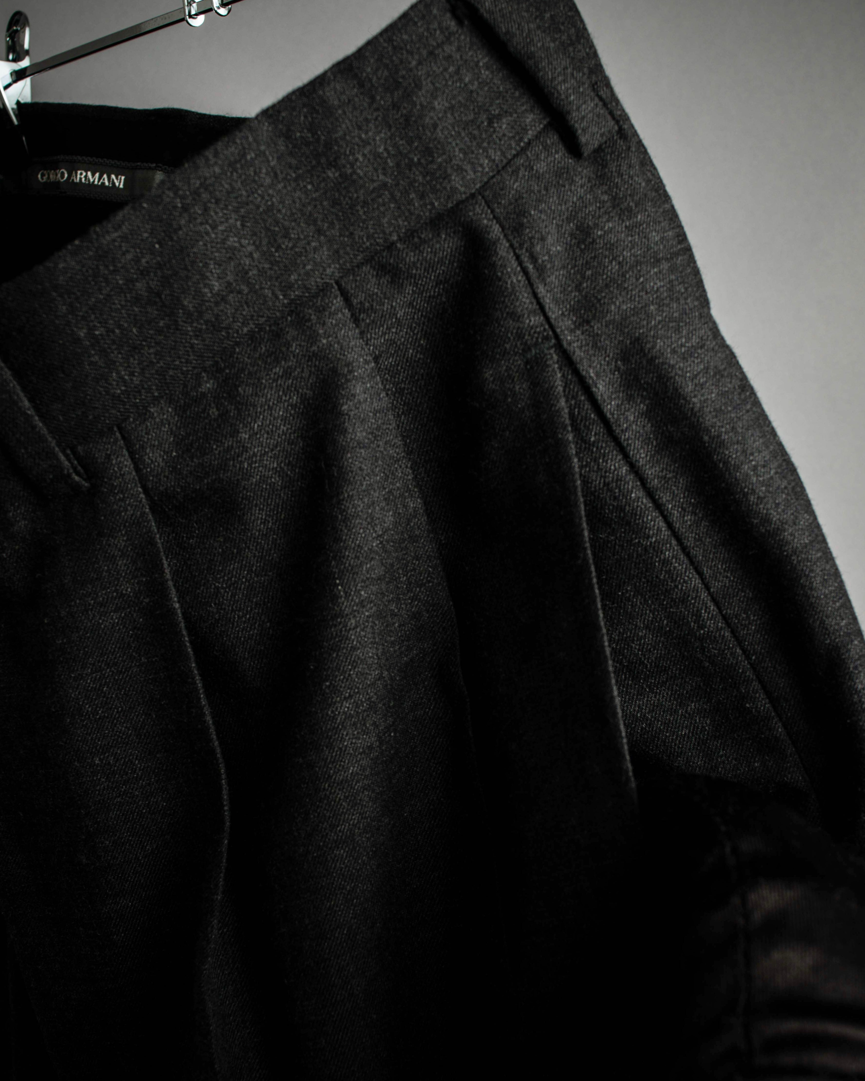 "GIORGIO ARMANI" LE COLLEZIONI line classical tailoring set up