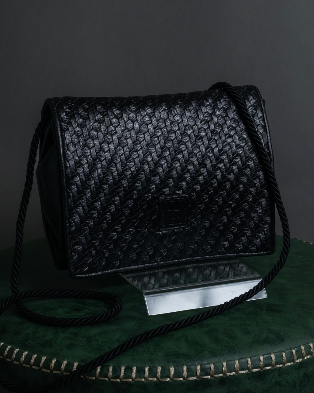 "FENDI" 80's Karl Lagerfeld design braided leather shoulder bag