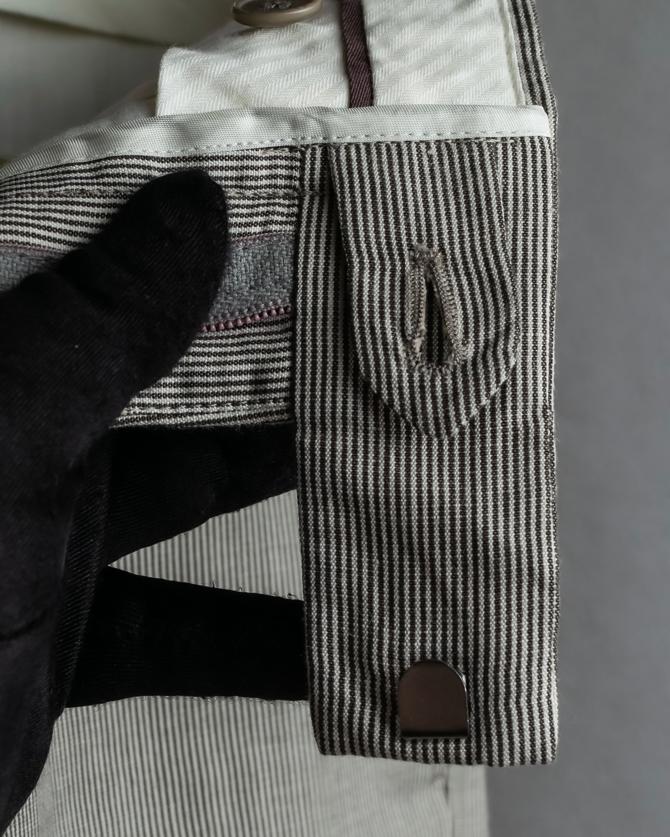 "HERMES" Cotton linen wide tapered slacks