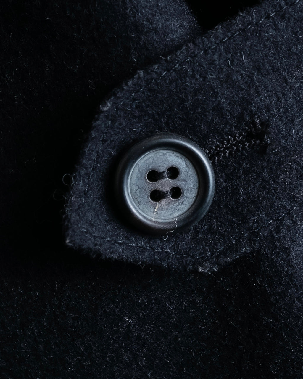 "MIU MIU" Crest brooch design belted trench coat