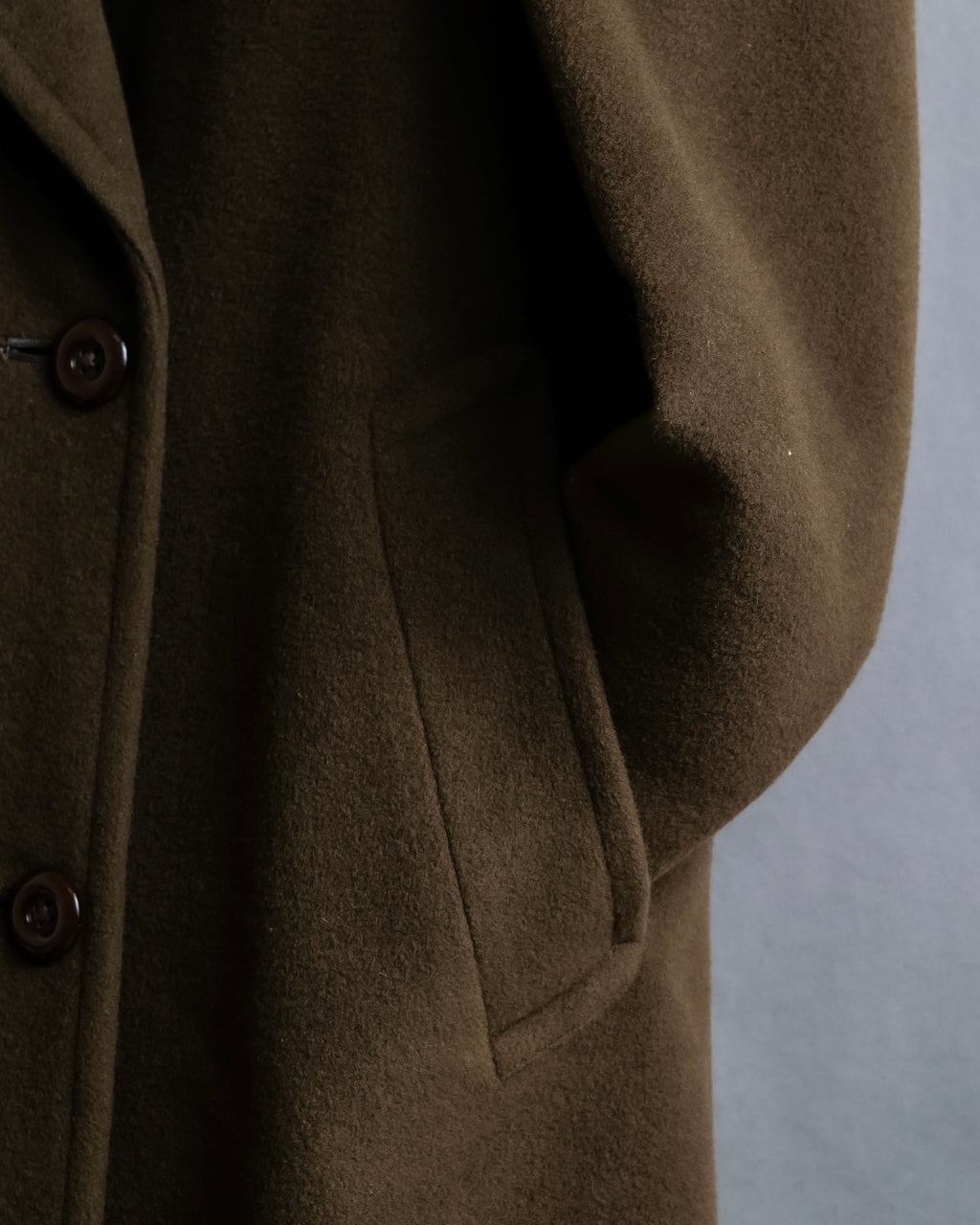 "BURBERRYS" Peaked lapels double breasted olive brown coat