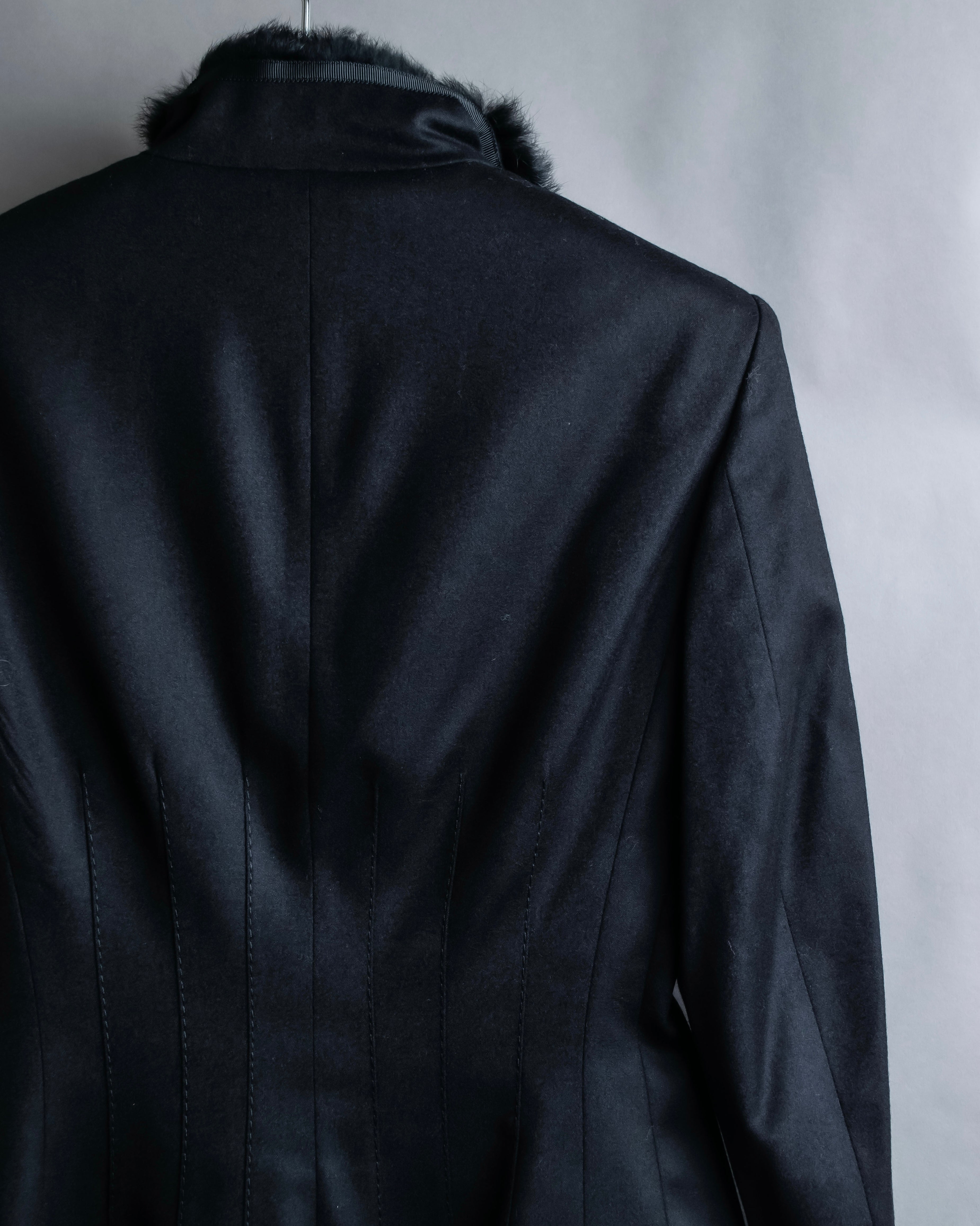 "Alexandar McQueen" Fur trimmed design shaped tailored jacket