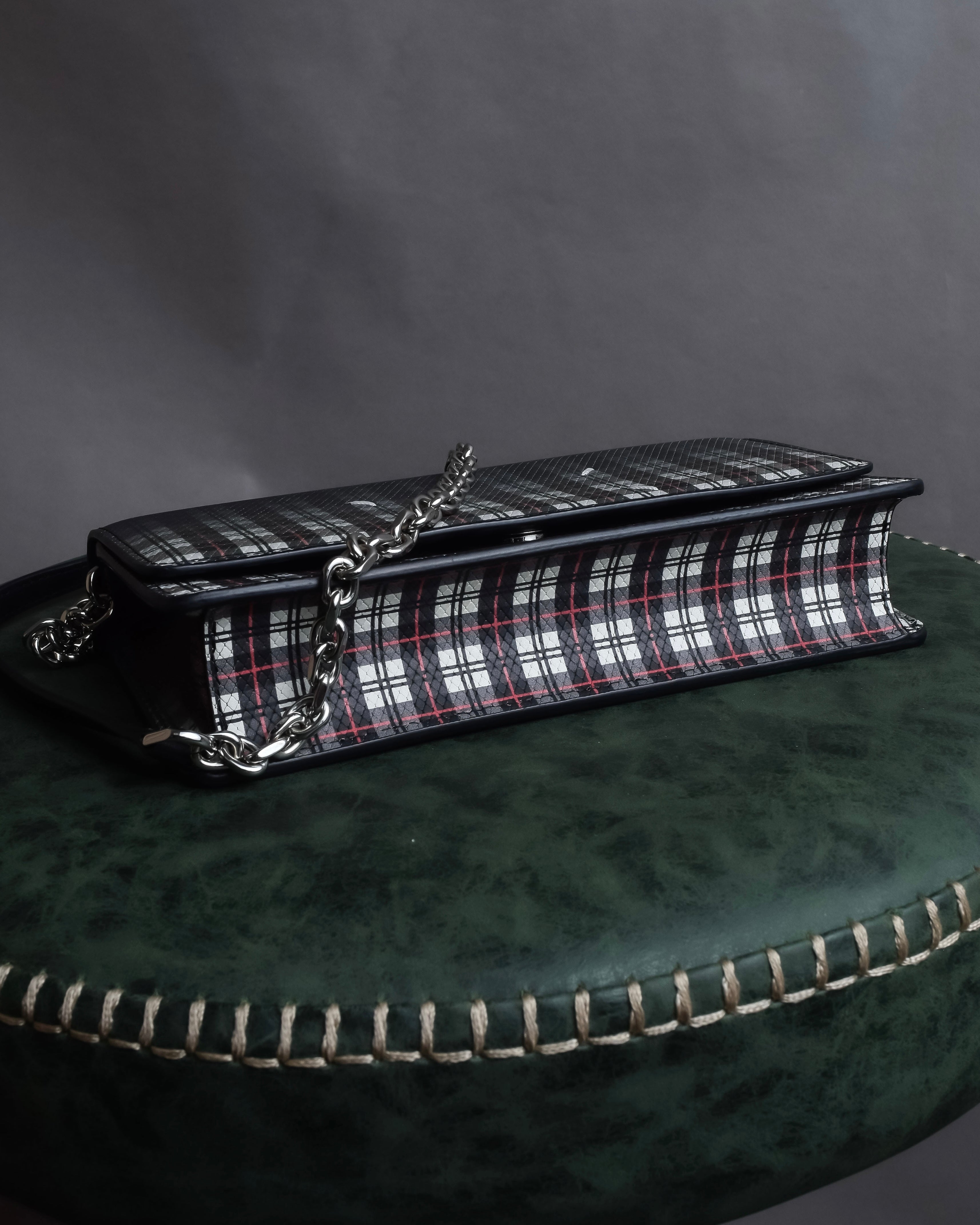"MAISON MARGIELA" Check pattern gradient design chain shoulder leather wallet bag