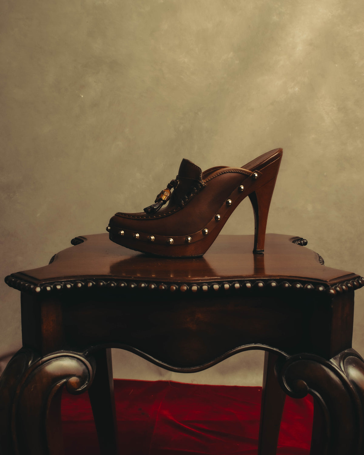 “GUCCI” 00’s Bamboo tassel studded platform mules