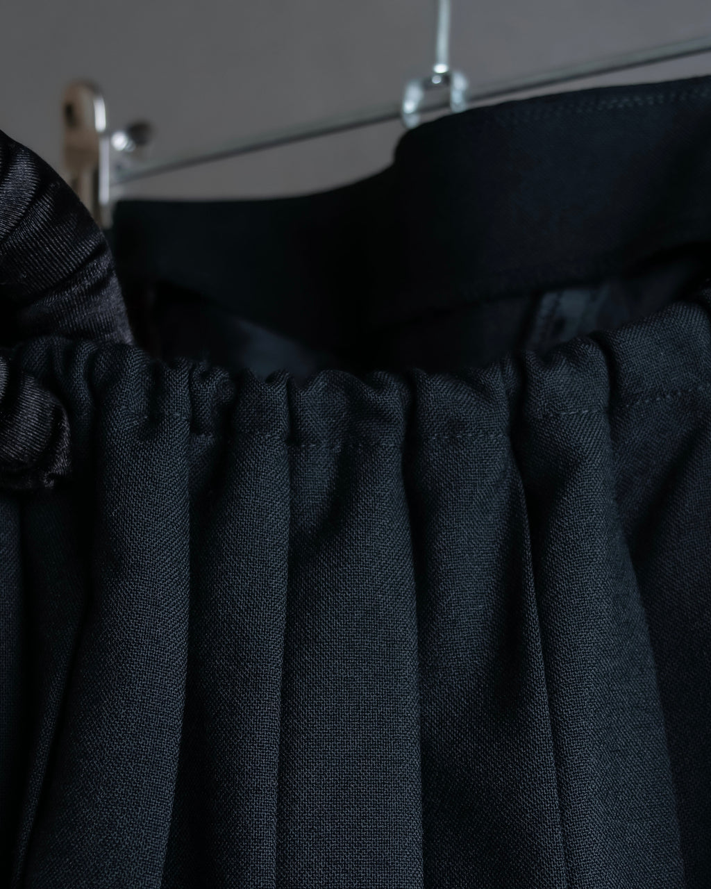 "JEAN PAUL GAULTIER" Ribbon belted design pleated flare skirt