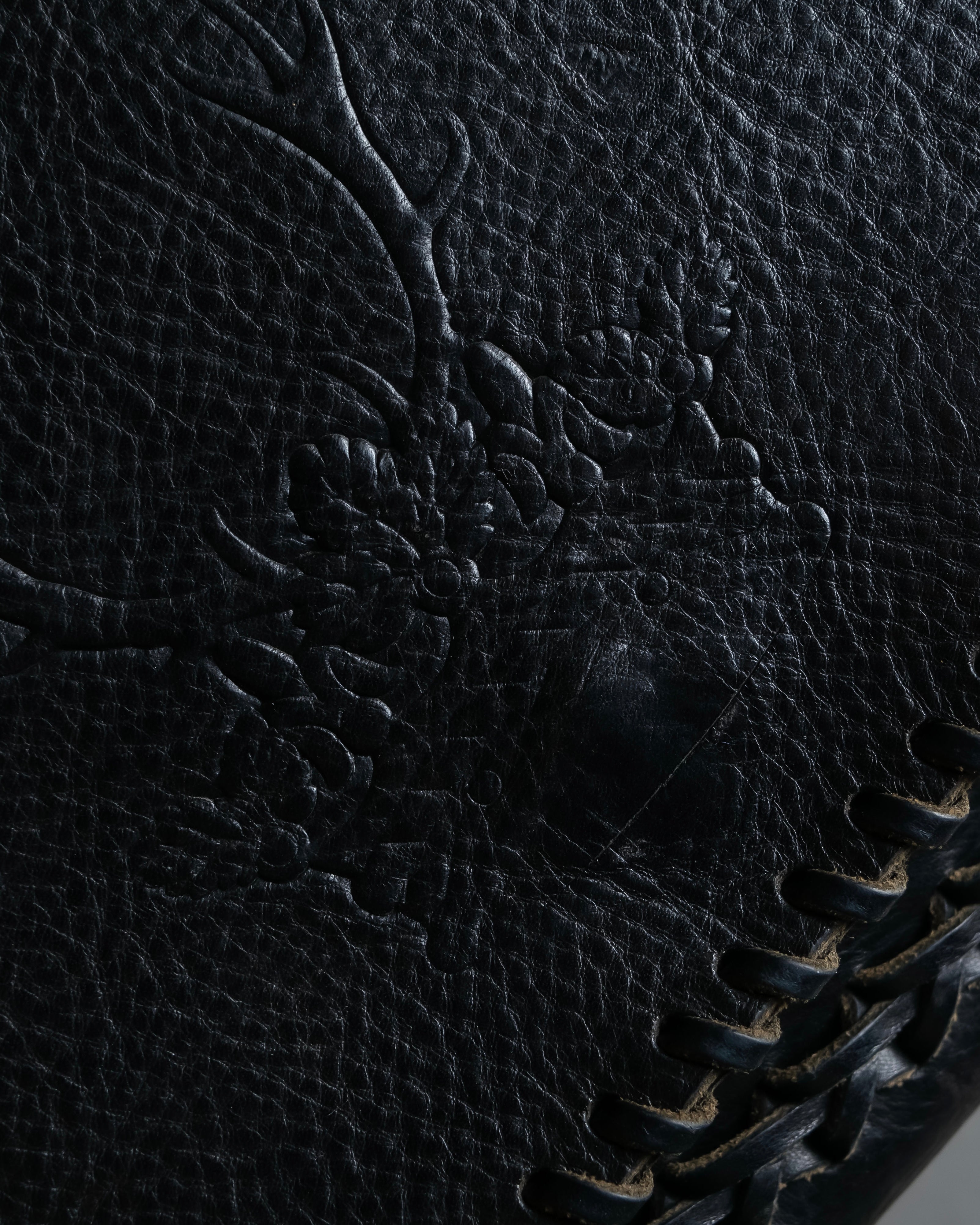 "FENDI" Hand stitched design leather hand bag