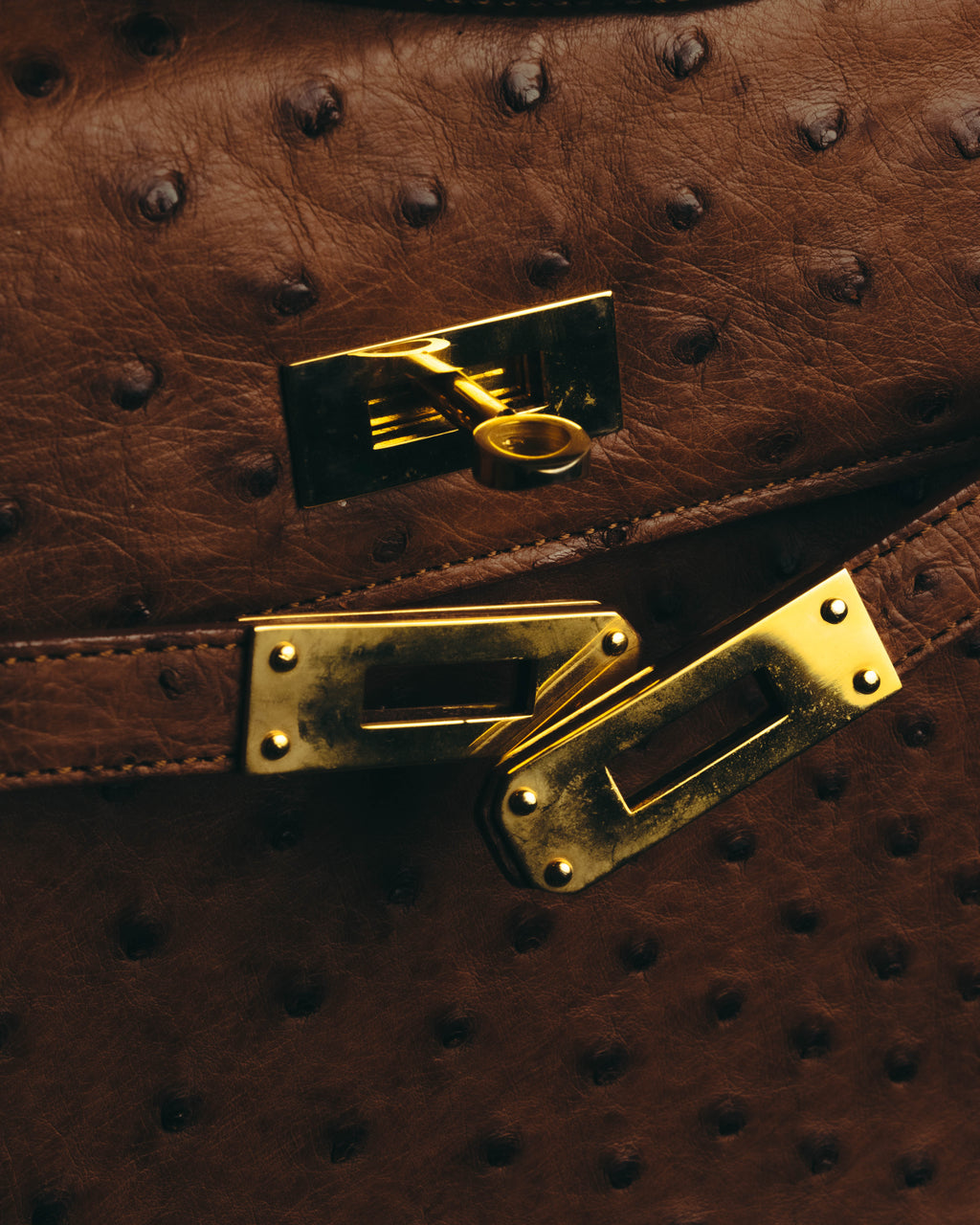 "JARDIN DES SACS" 80's-90's Structured ostrich leather top handle bag