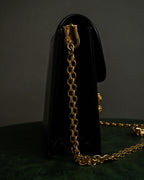 "GUCCI" Filigree vintage design chain shoulder leather bag