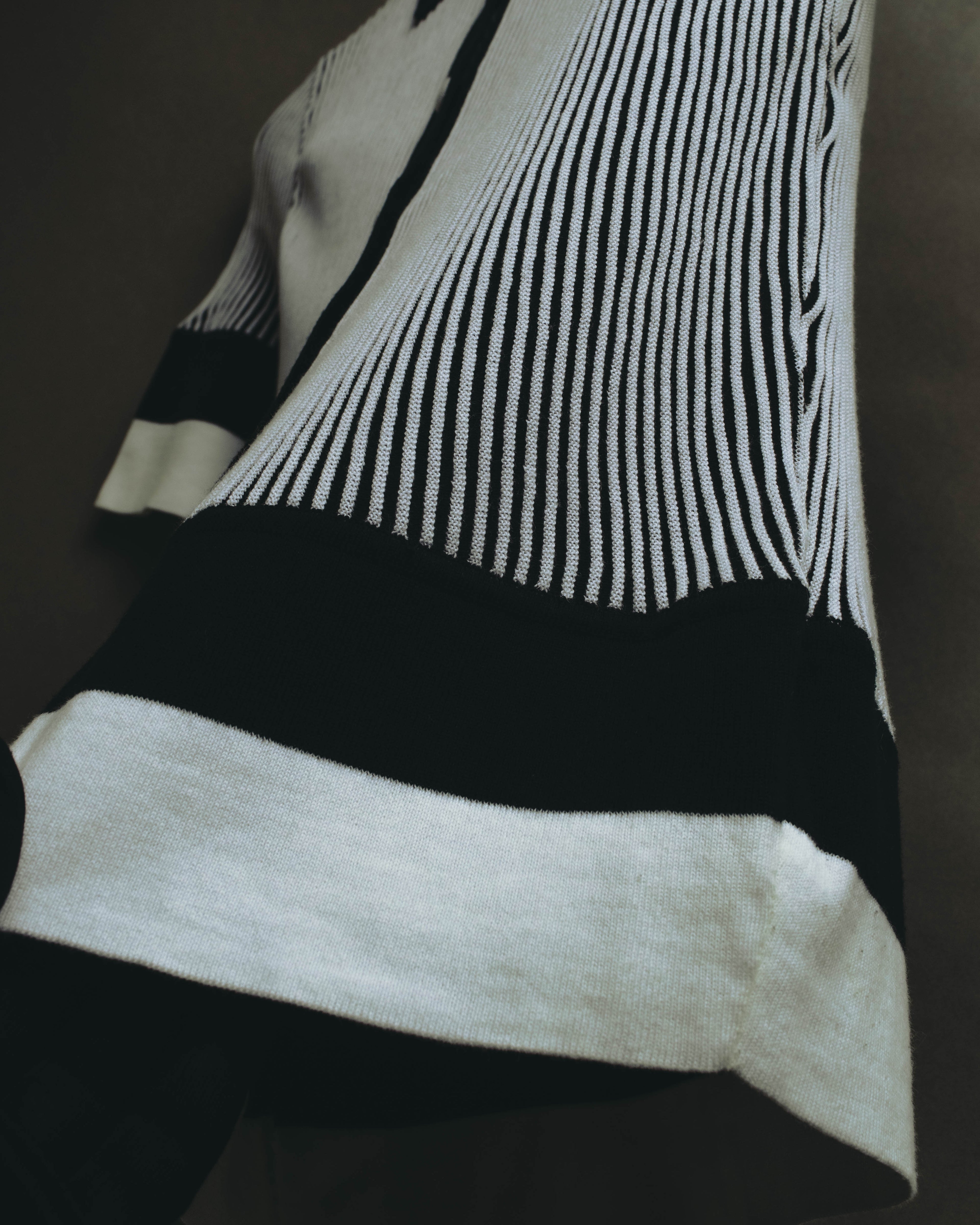 "Salvatore Ferragamo" 00's-10's Monochrome striped cotton knit polo