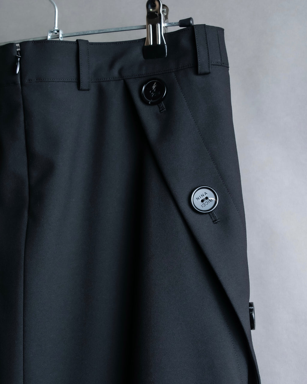 "NINA RICCI" Side button detail cropped length skirt