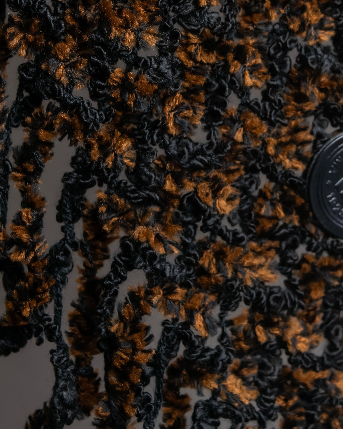 "FENDI" Boucle yarn material leather button design muffler