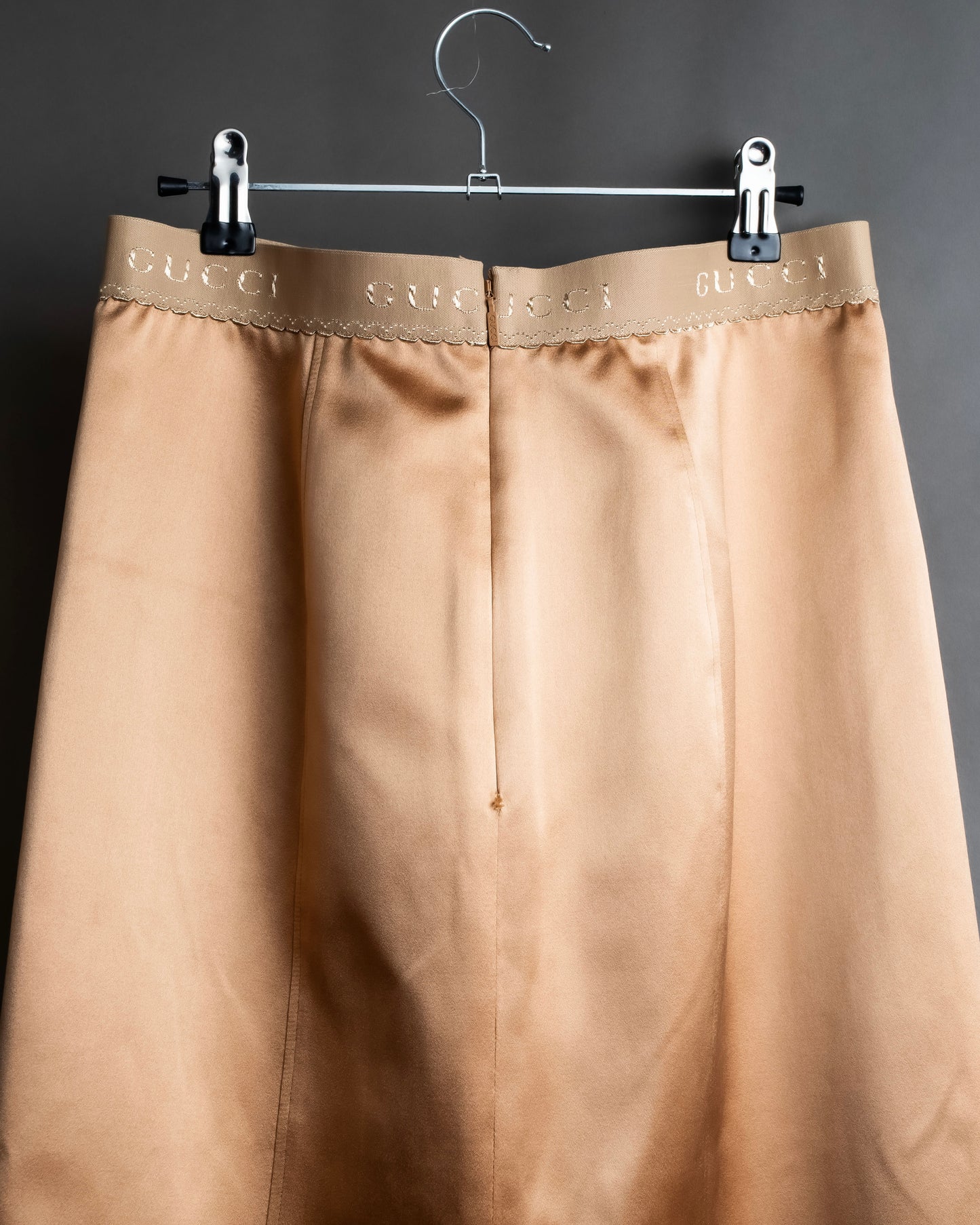 "GUCCI" 100% silk glossy cropped length skirt