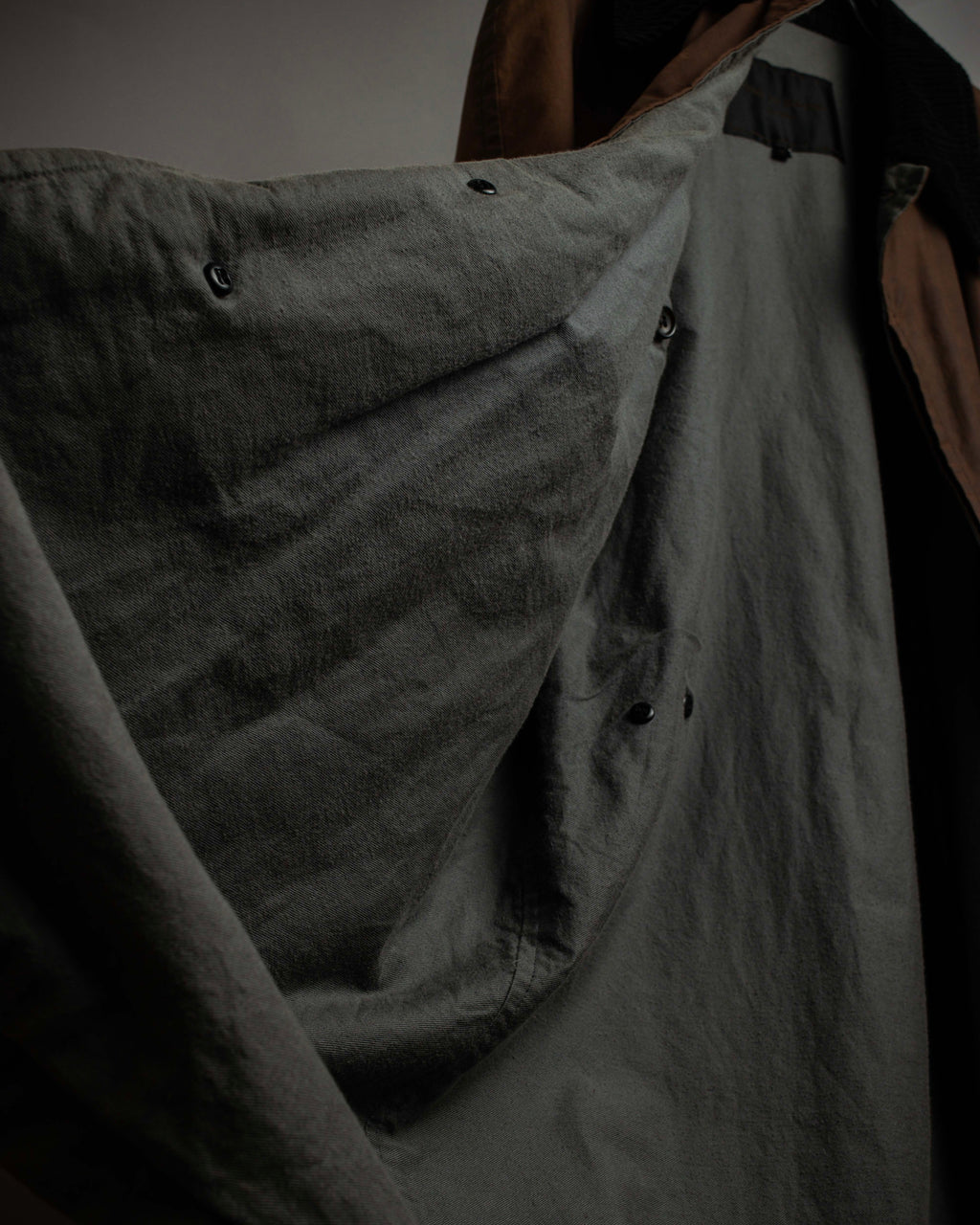 "COMME des GARCONS HOMME"
03AW corduroy collar design stand collar long coat