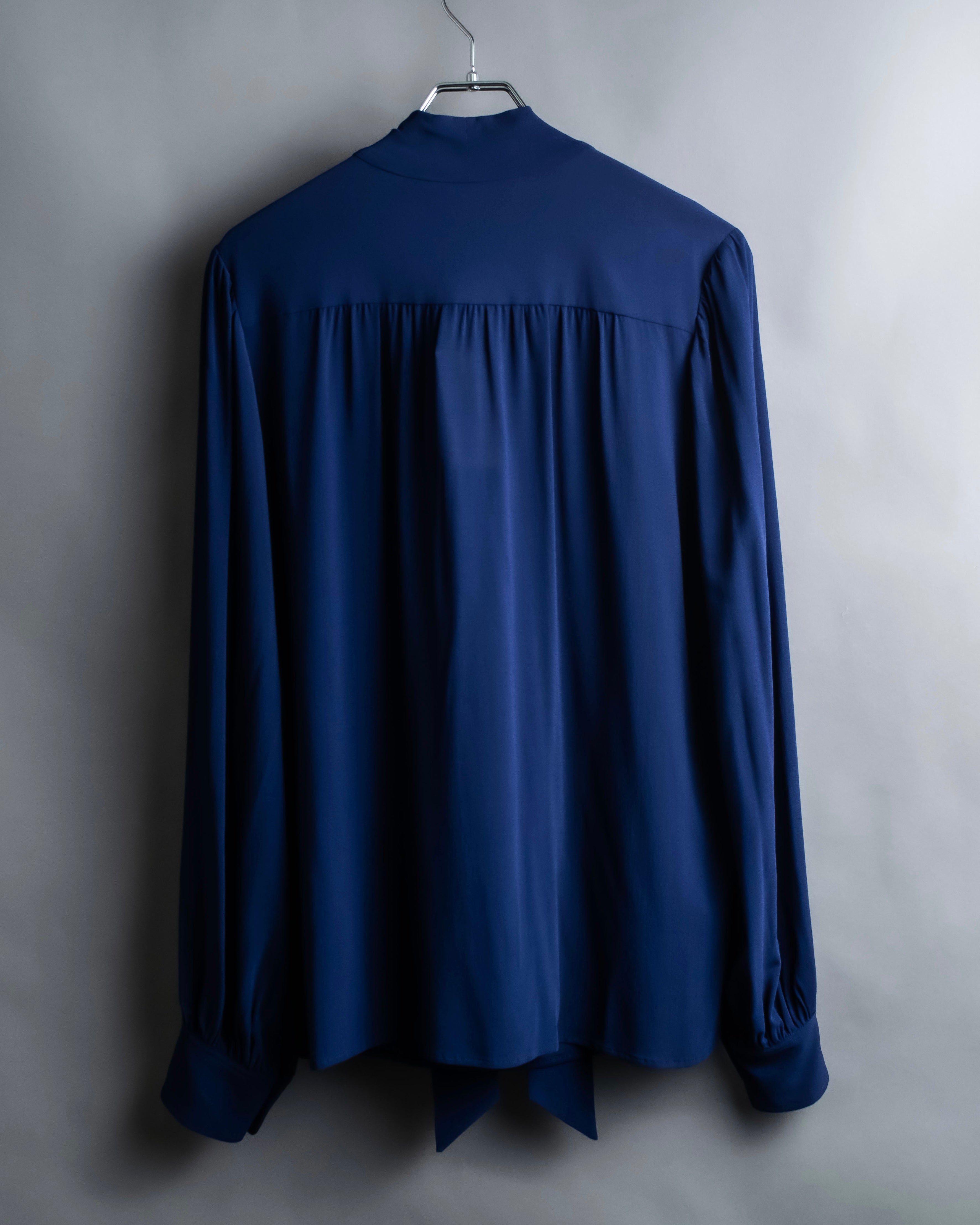 "BALENCIAGA" 16AW Pussy bow sailor shirt