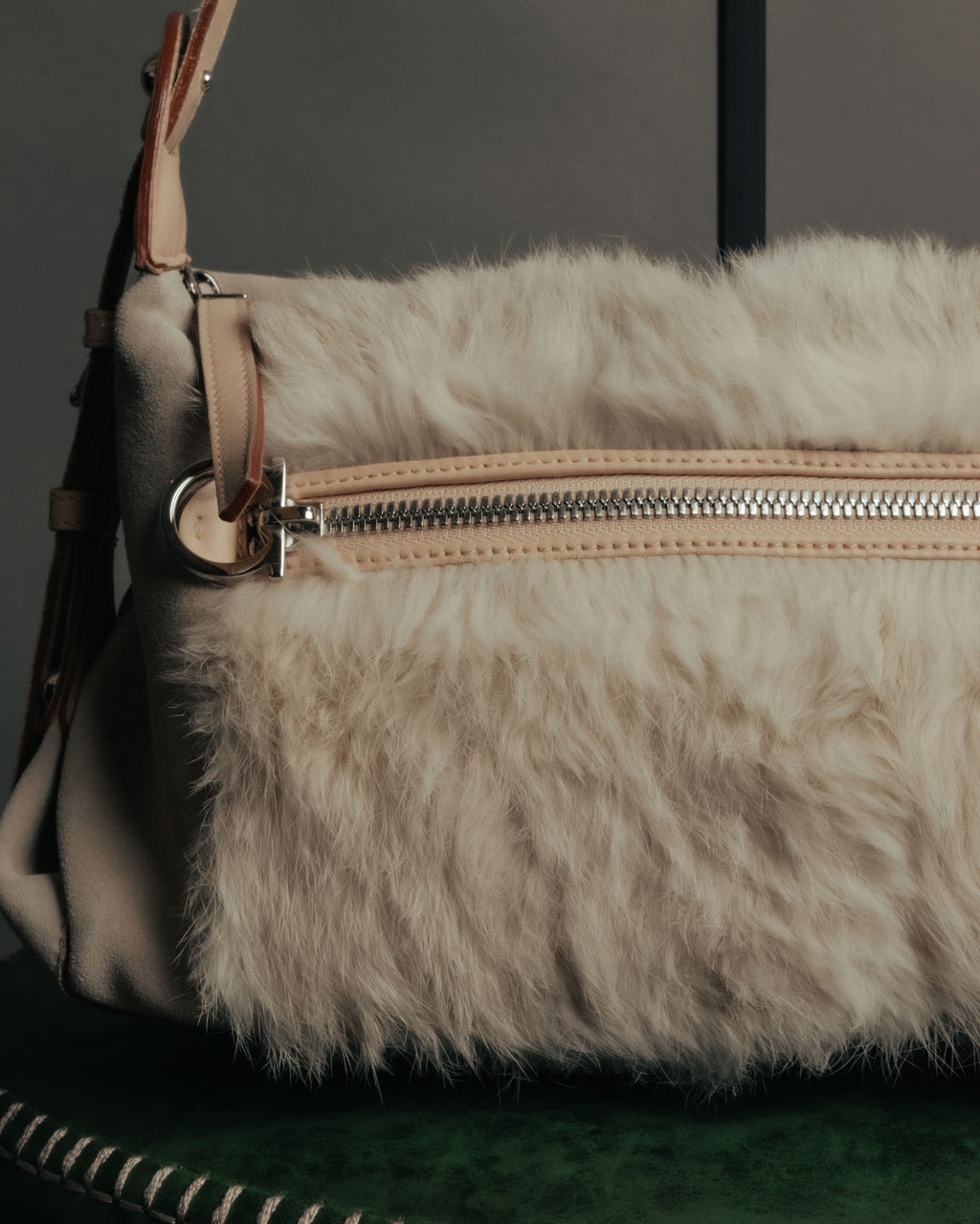 “Salvatore Ferragamo” 00’s Fur panel suede shoulder bag